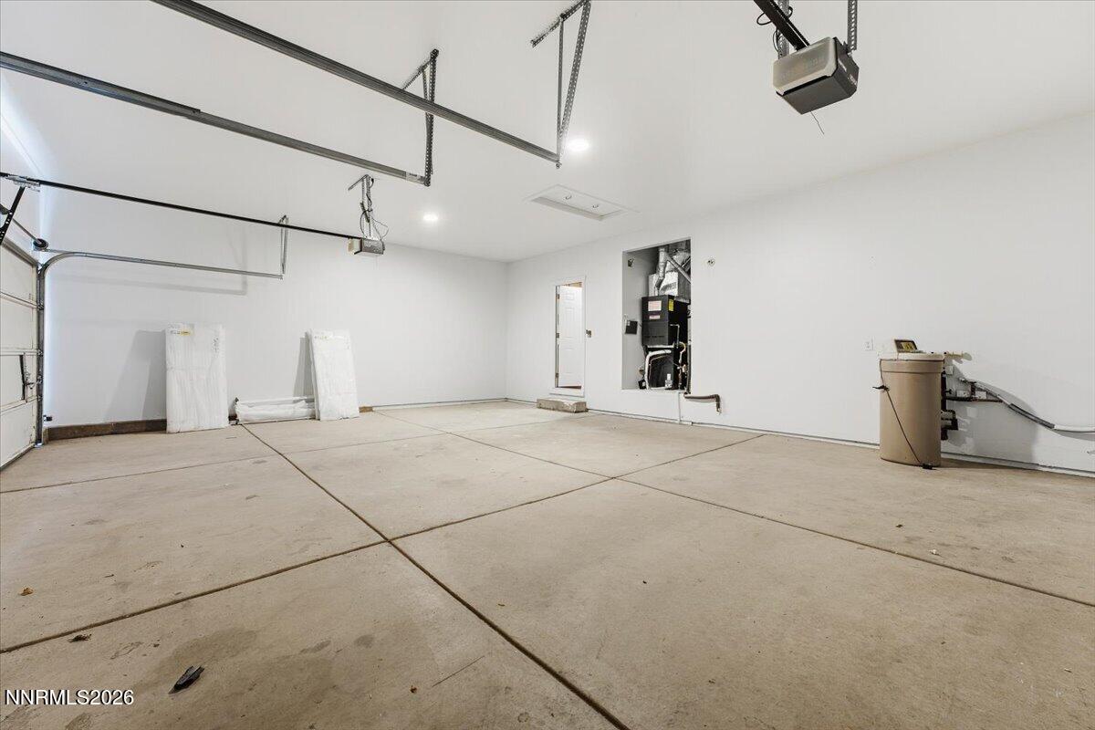 6015 Clear Creek Drive Property Photo 35