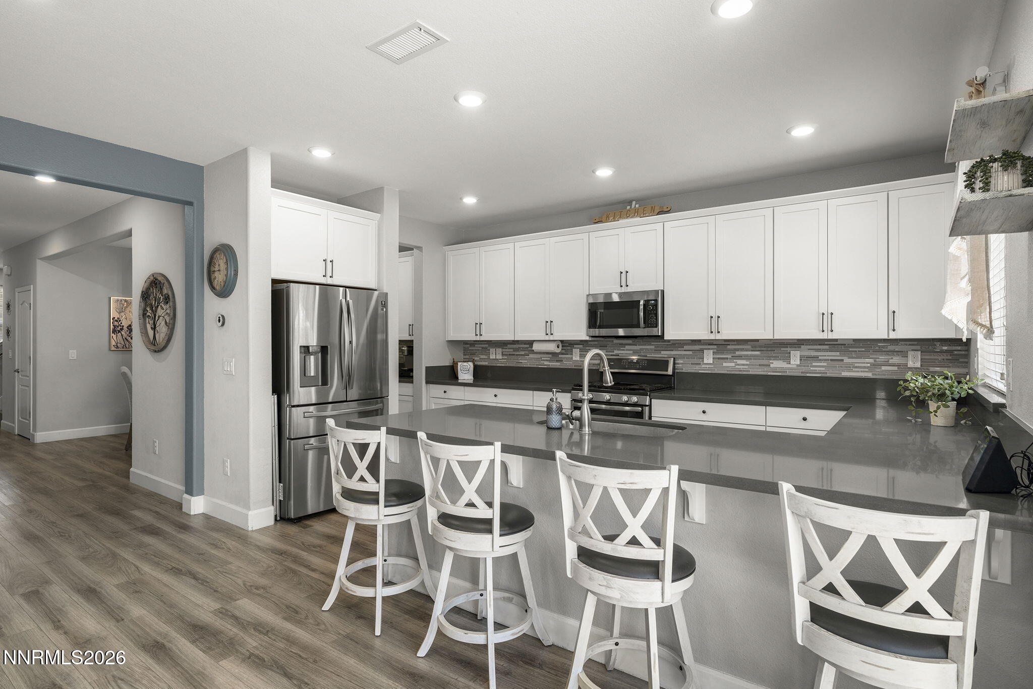 6049 Shining Sunset Drive Property Photo 10