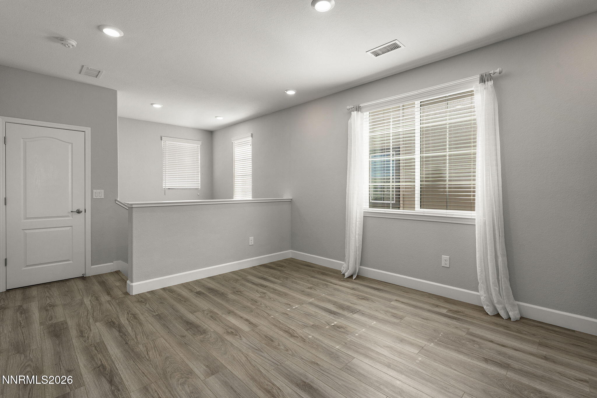 6049 Shining Sunset Drive Property Photo 16