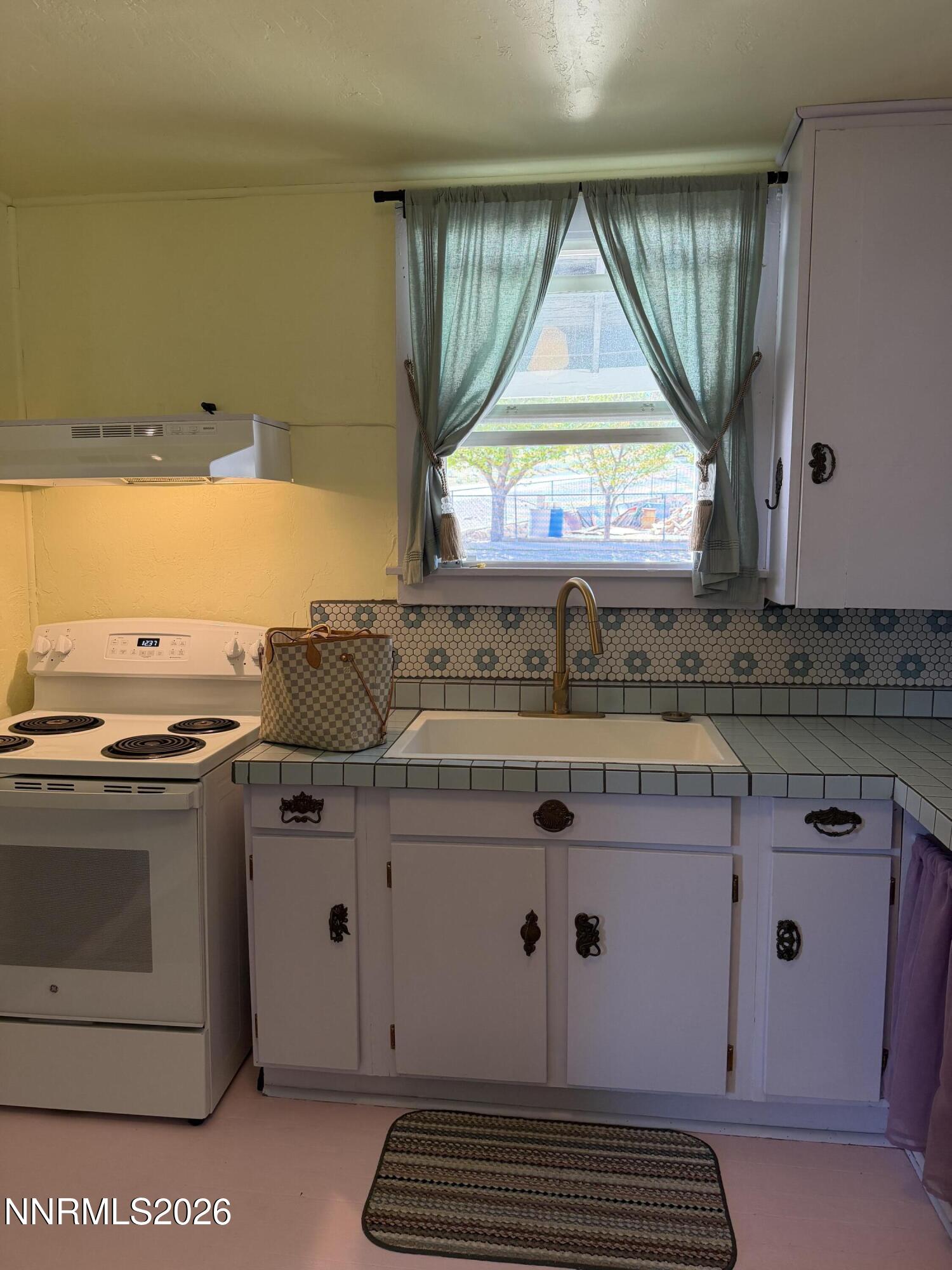 1045 Tonopah Avenue Property Photo 19