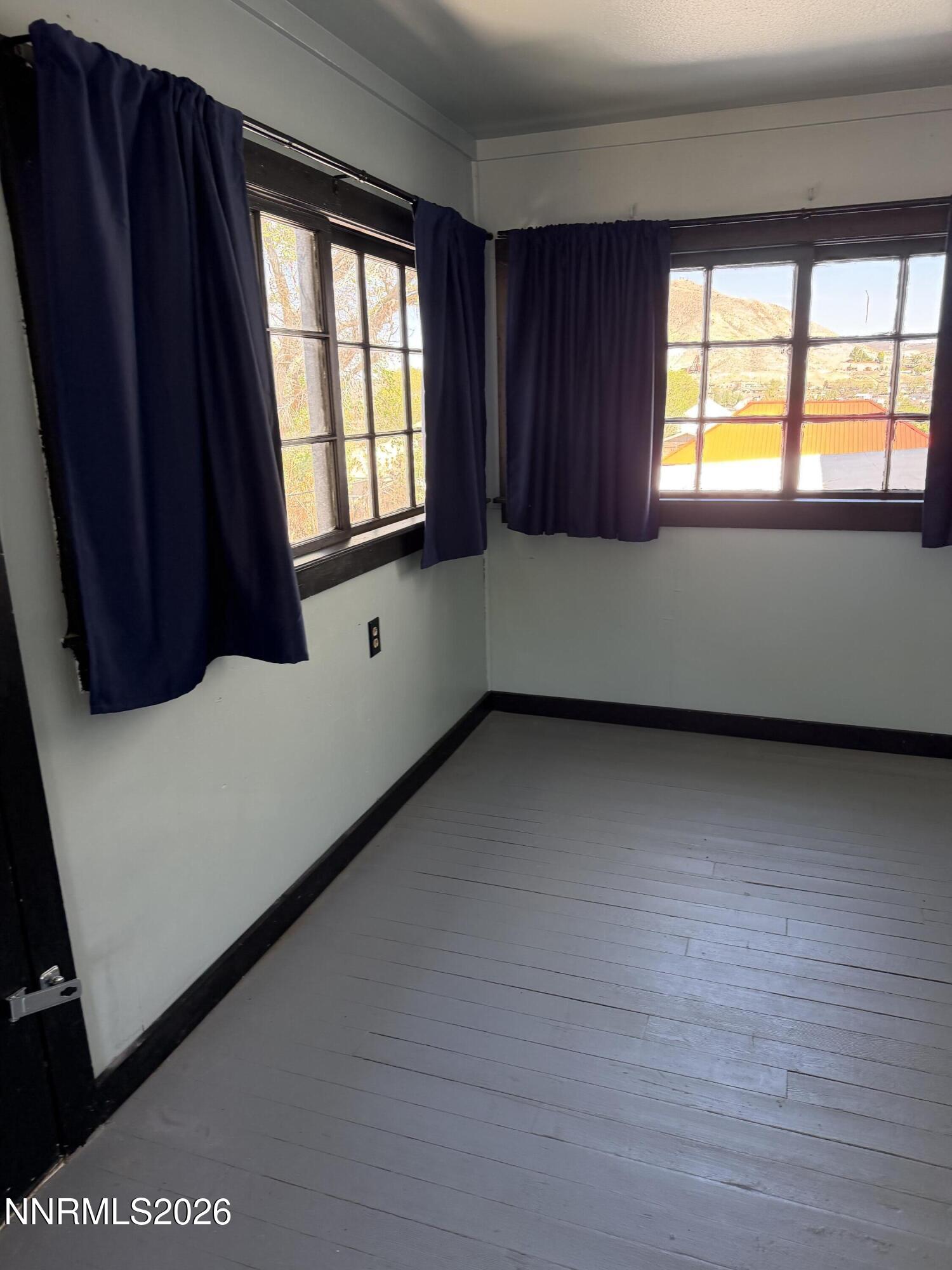 1045 Tonopah Avenue Property Photo 33