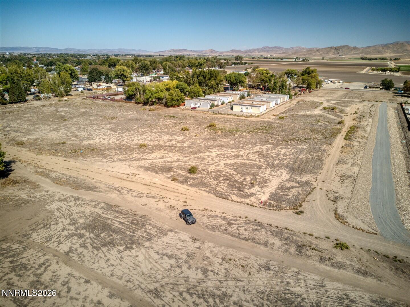 6.6ac S Whitacre Street Property Photo 4