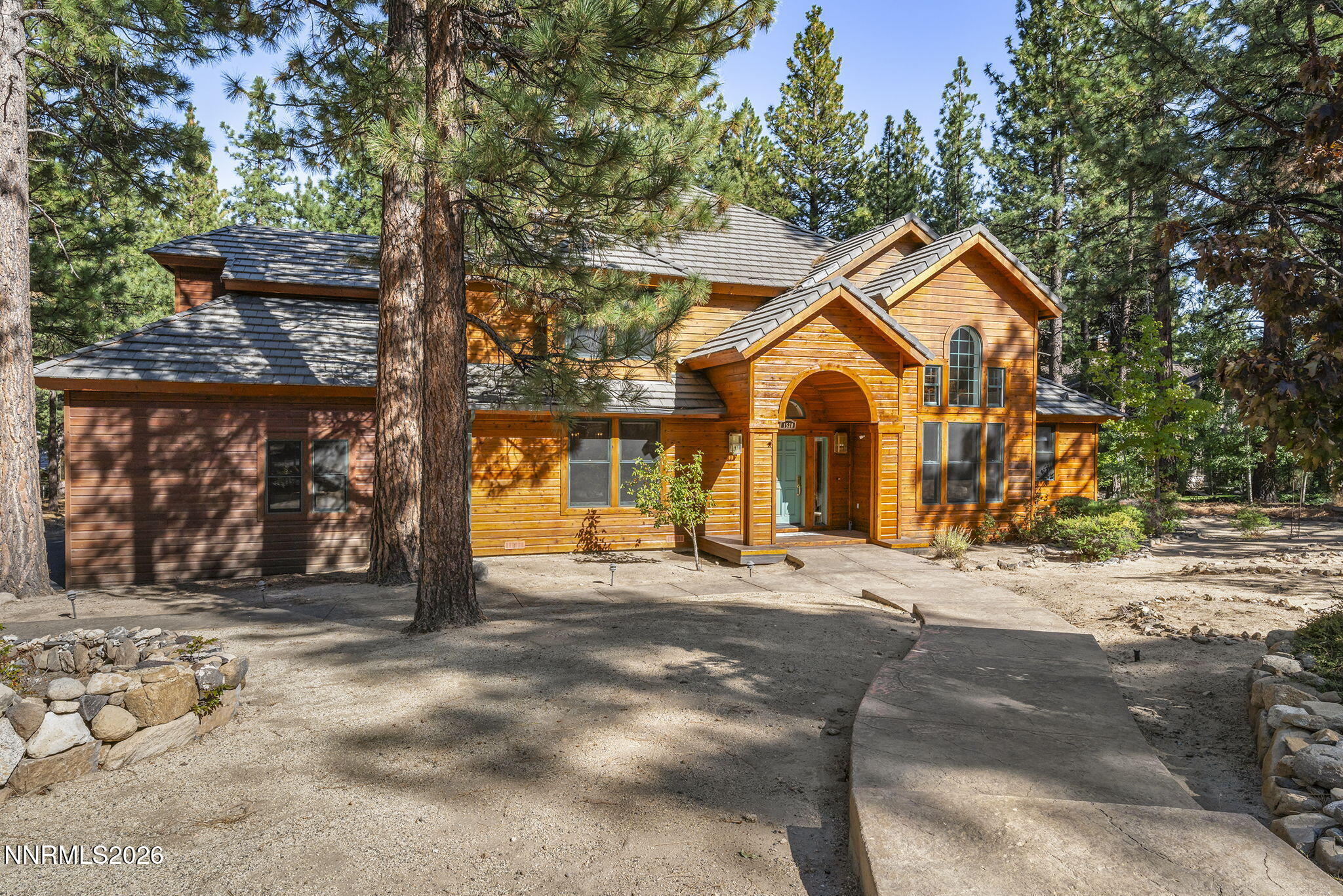 1530 Austrian Pine Road Property Photo 5