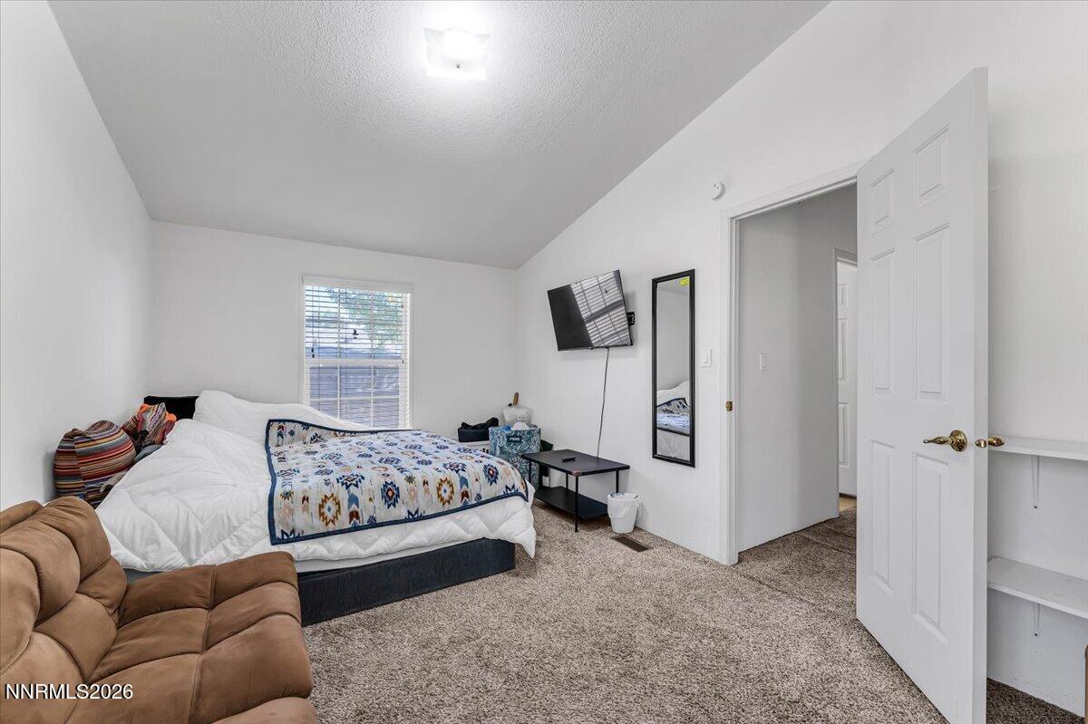 2151 Barberry Way Property Photo 15