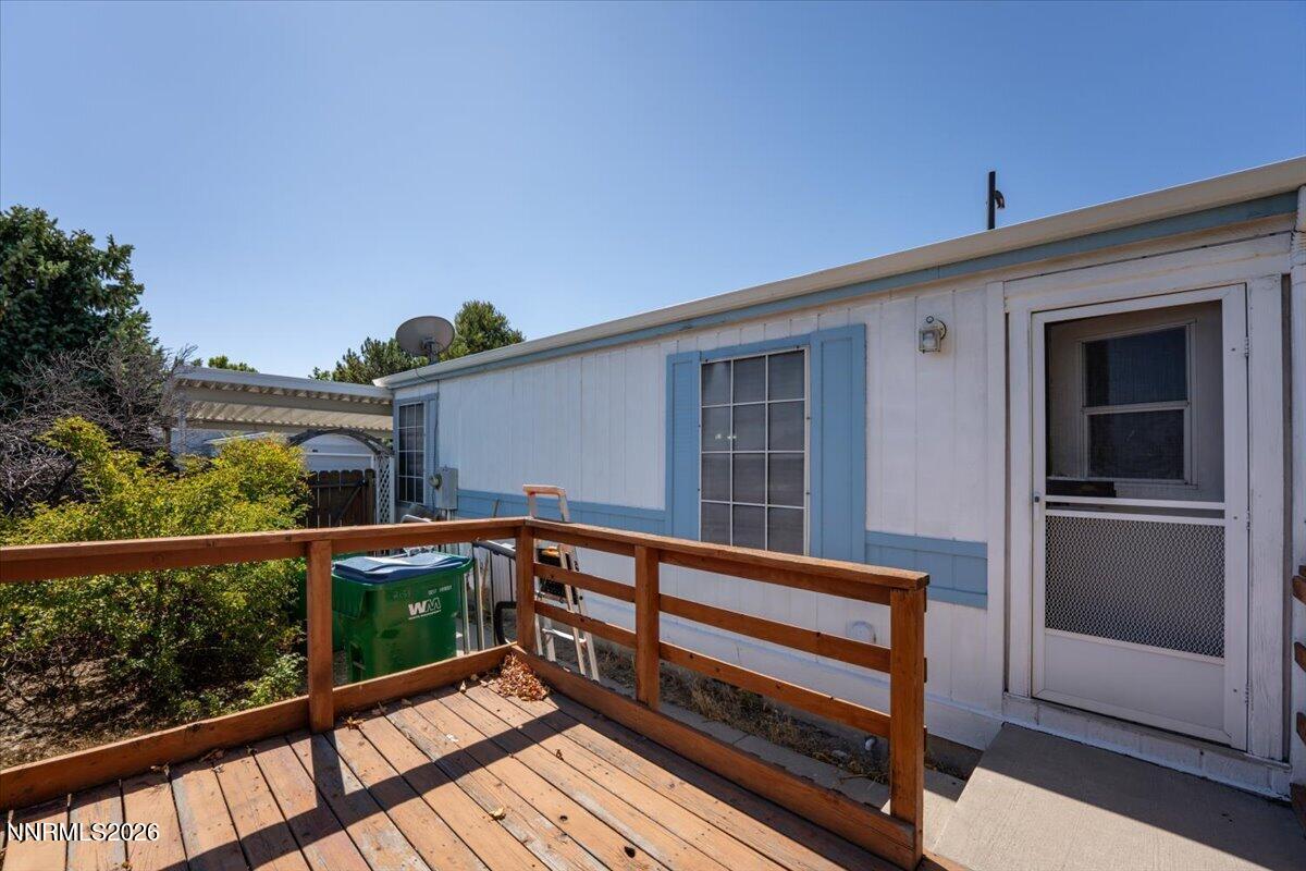 2151 Barberry Way Property Photo 21