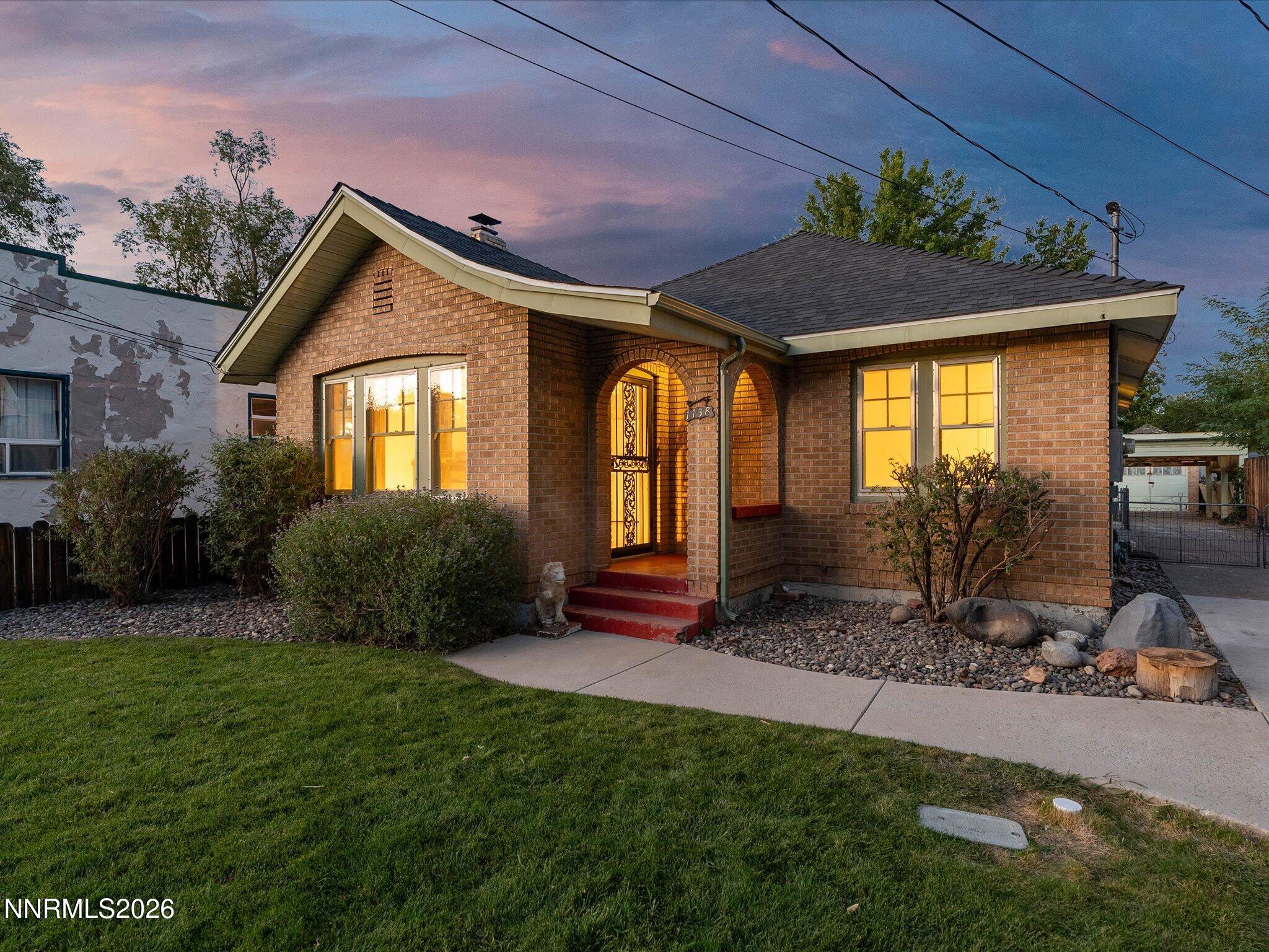 1138 Codel Way Property Photo 4
