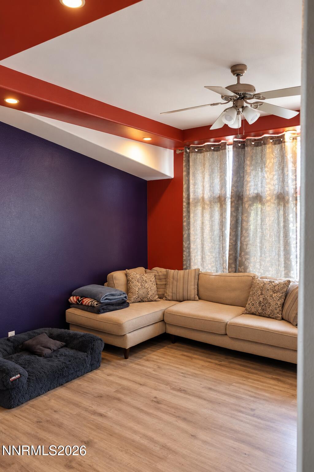 10725 Reins Way Property Photo 4