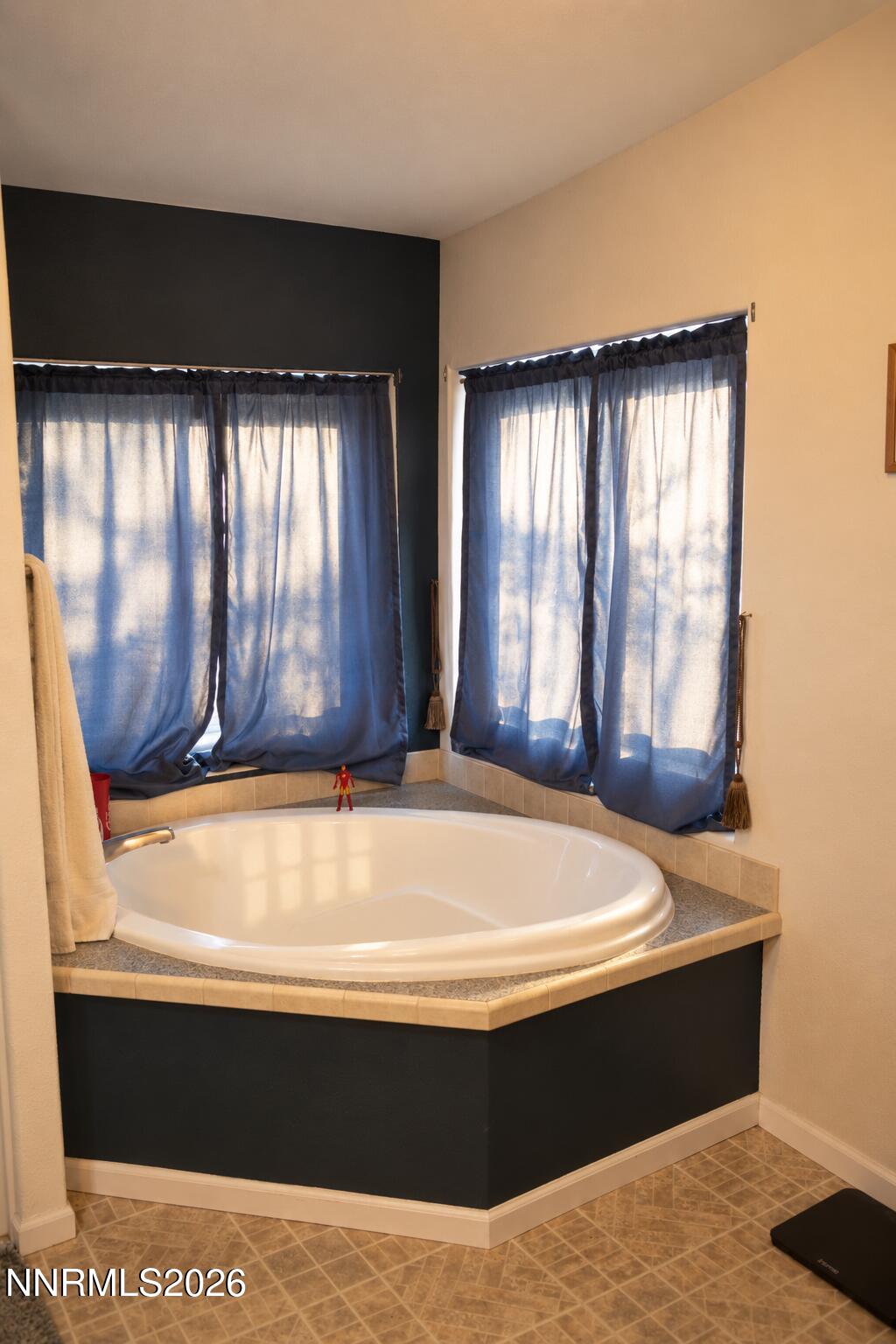 10725 Reins Way Property Photo 19