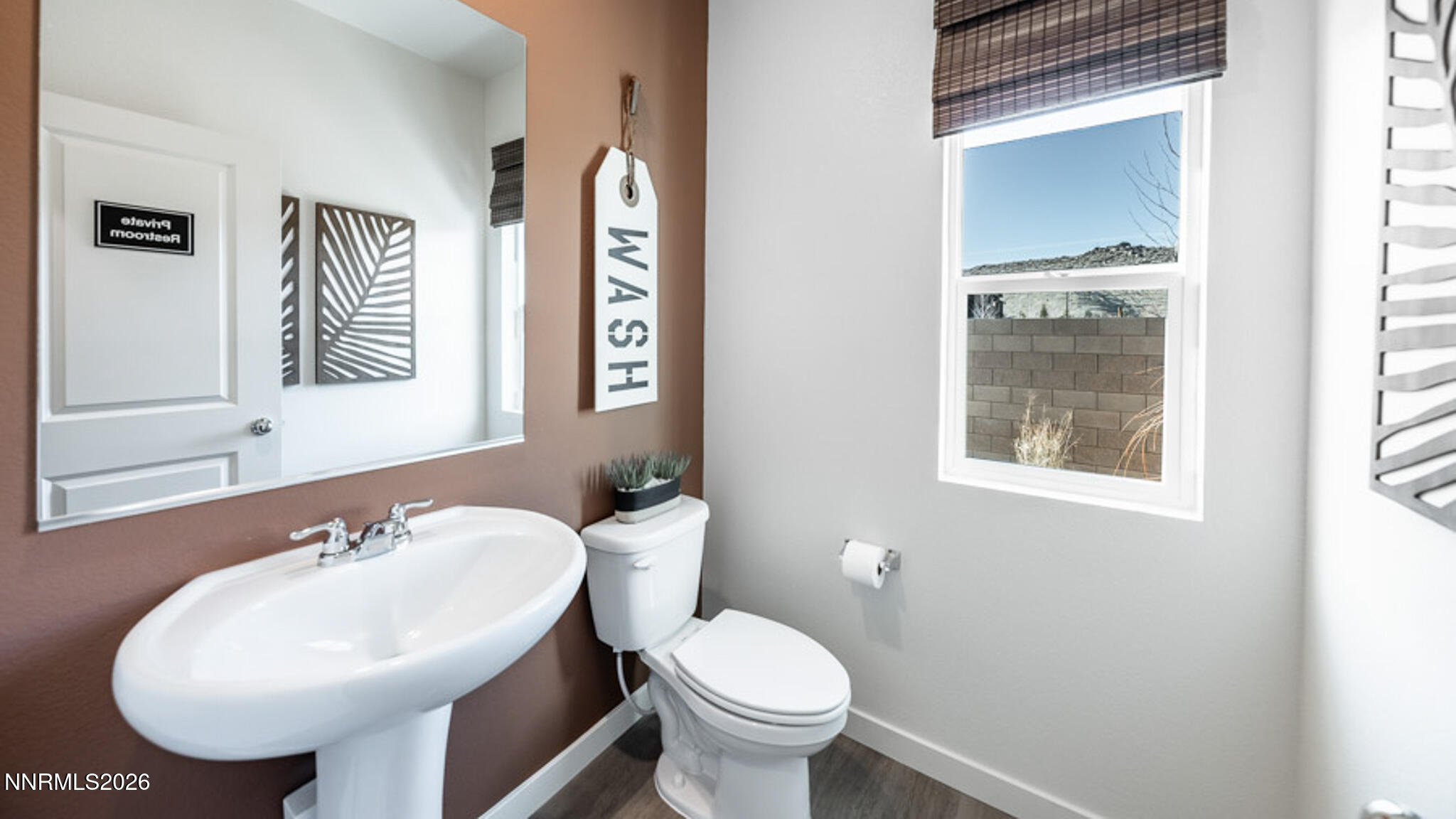 8337 Violet Oak Drive Property Photo 11
