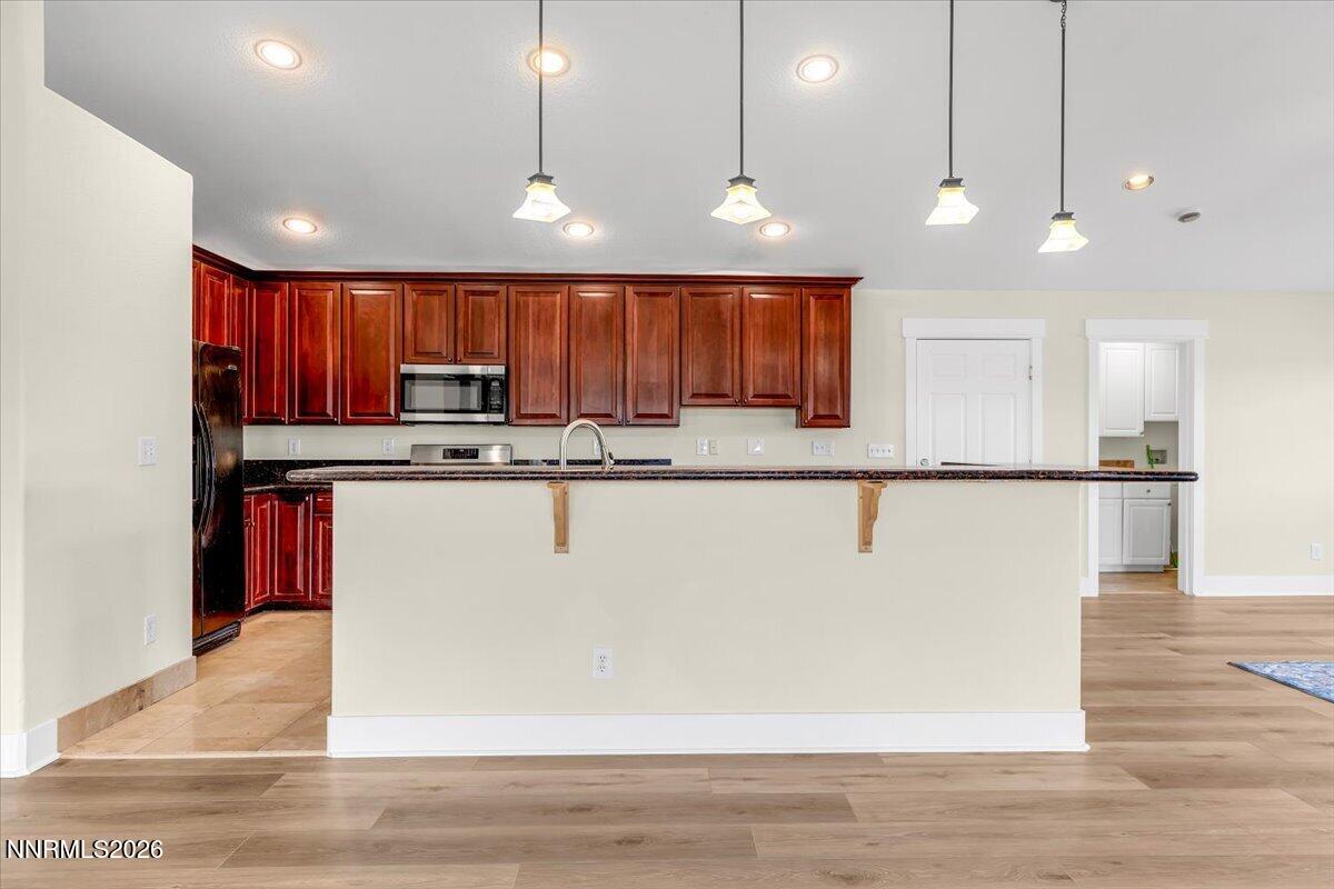 5305 Hoge Road Property Photo 15
