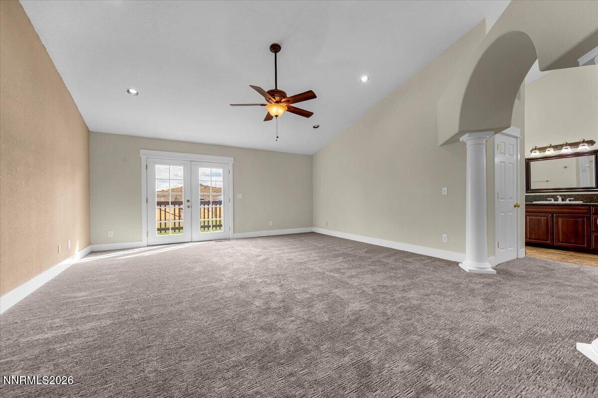 5305 Hoge Road Property Photo 32