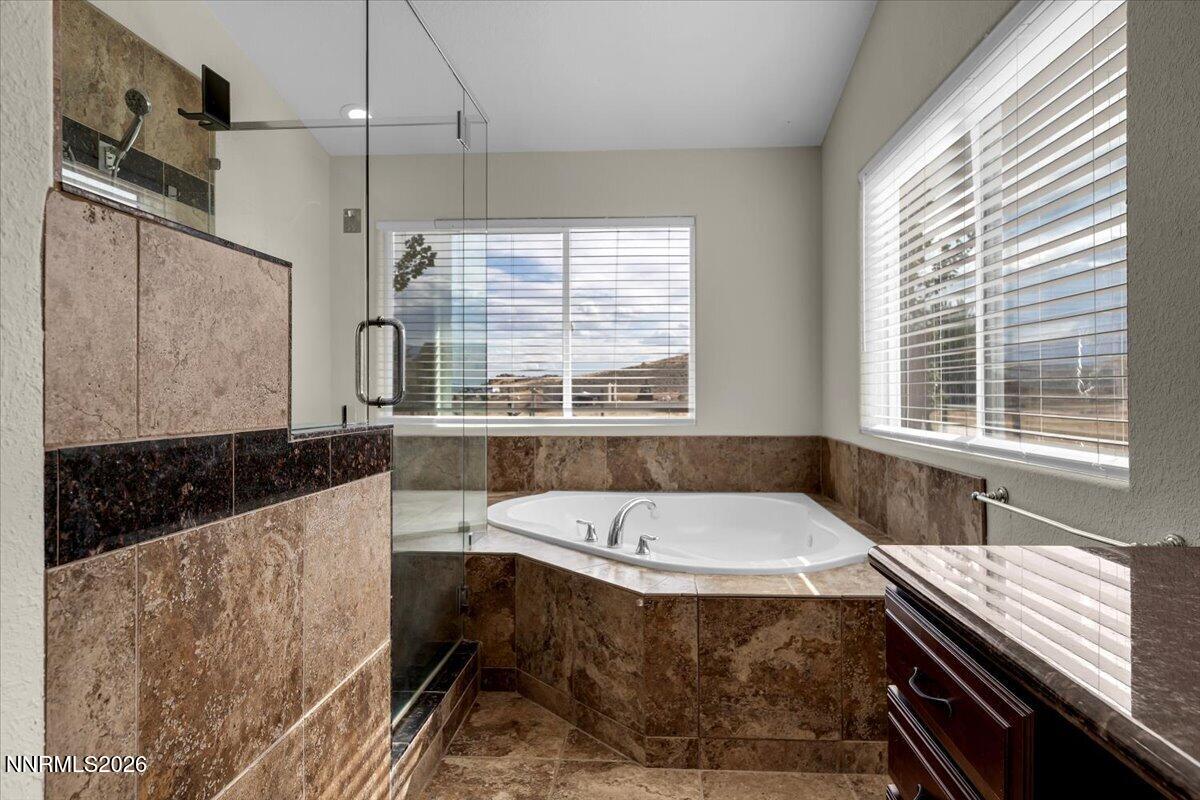 5305 Hoge Road Property Photo 38