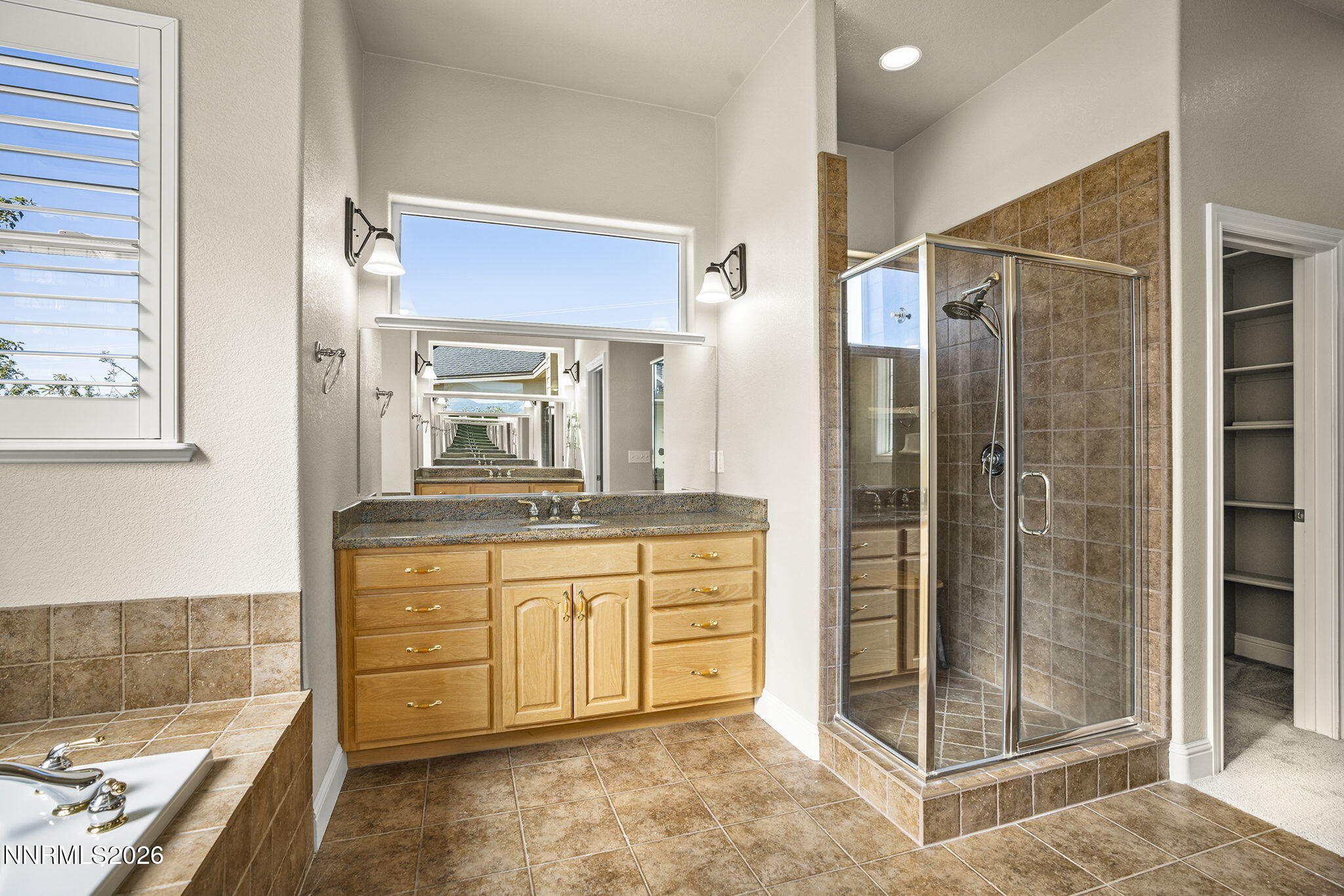 4805 Leo Bingo Court Property Photo 25