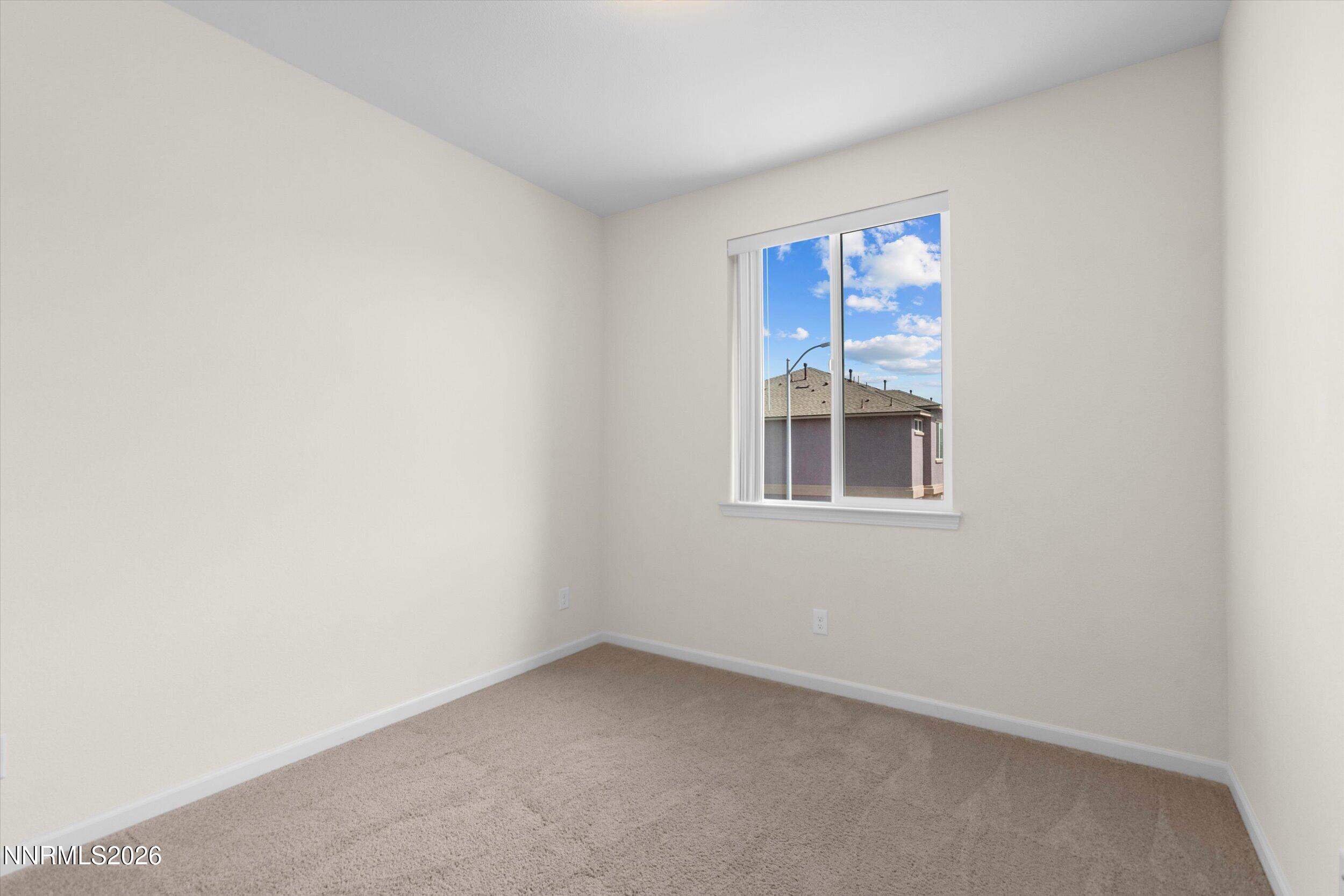 907 W End Street Property Photo 20