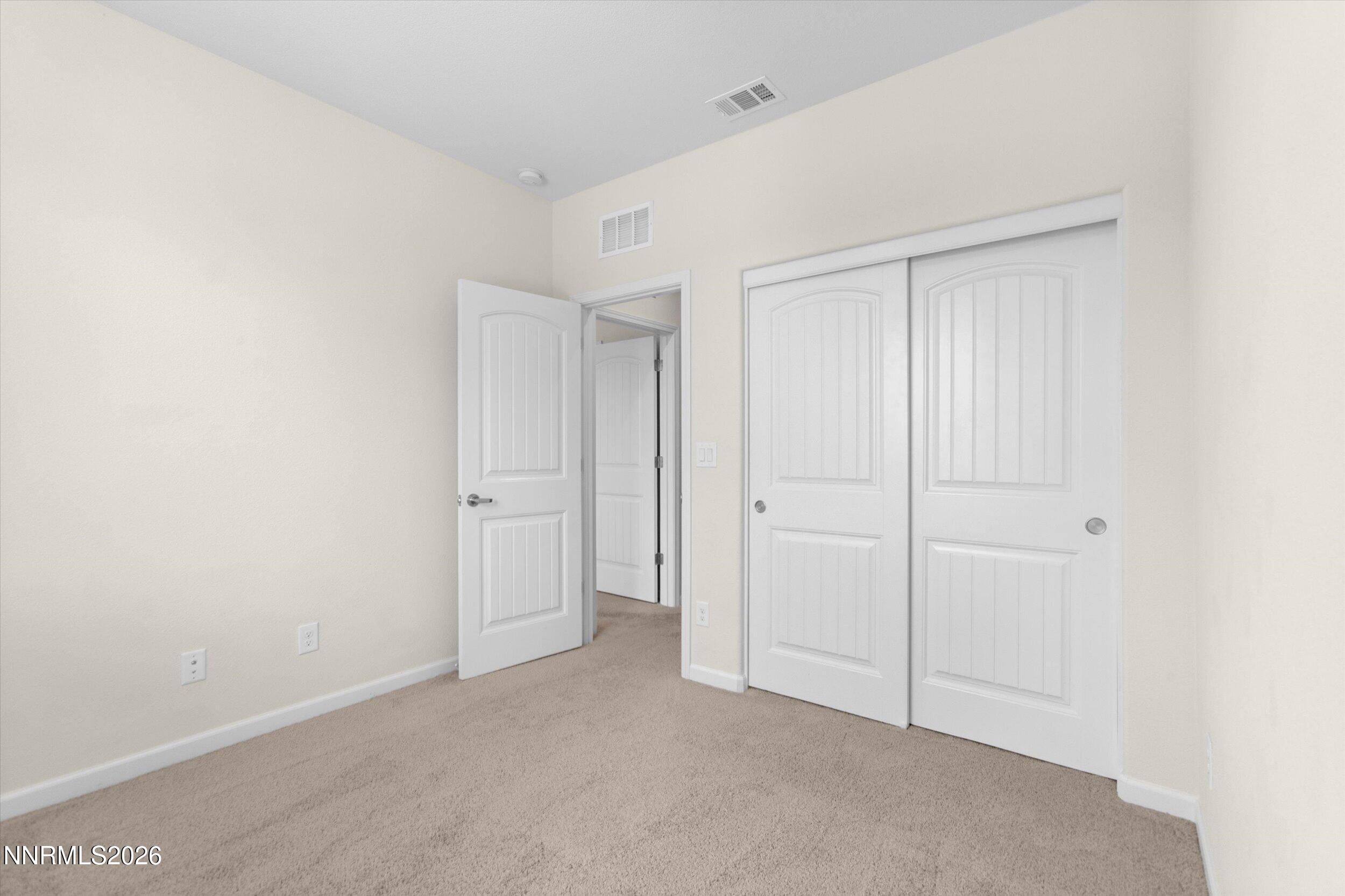 907 W End Street Property Photo 21