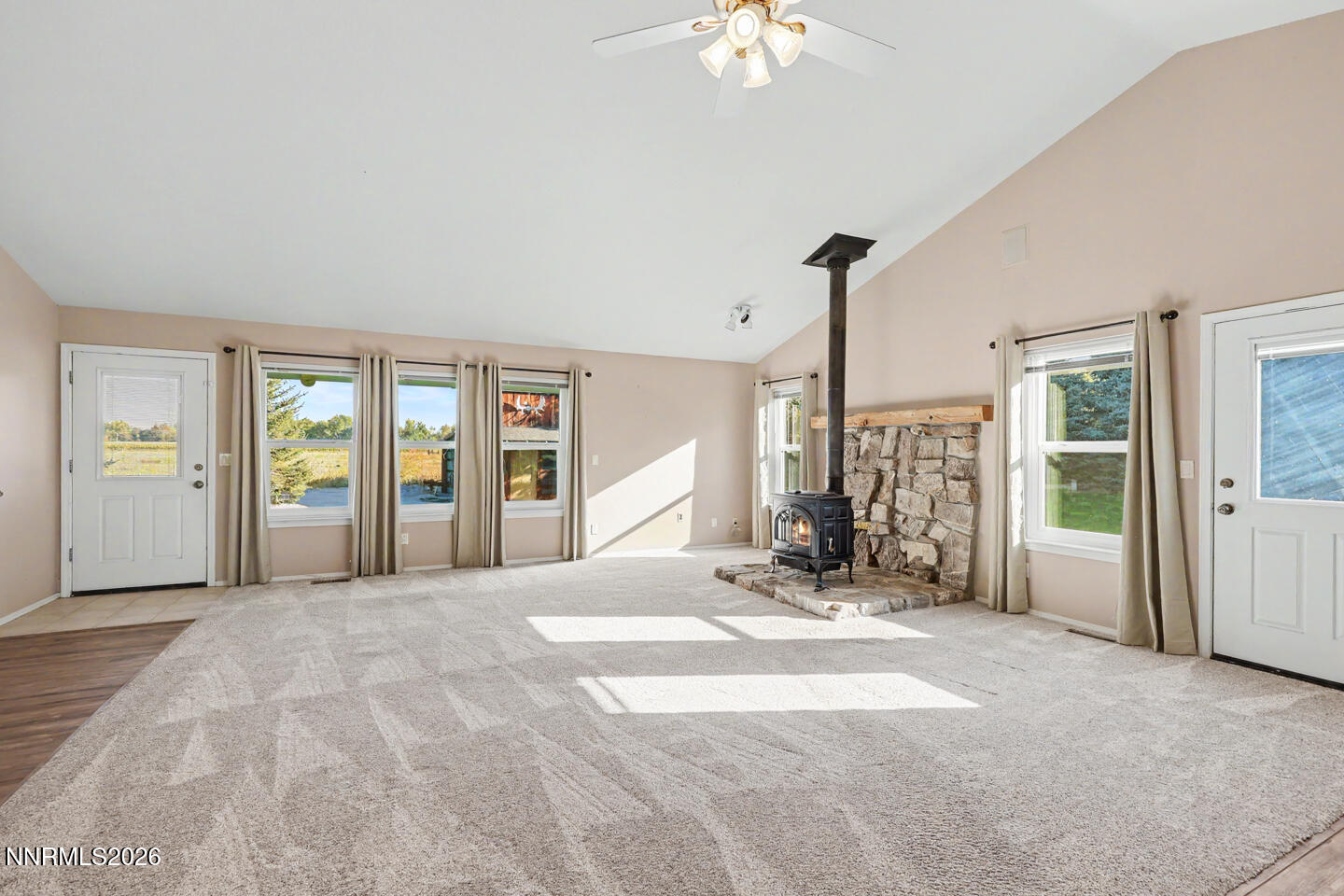 1220 Strasdin Lane Property Photo 6