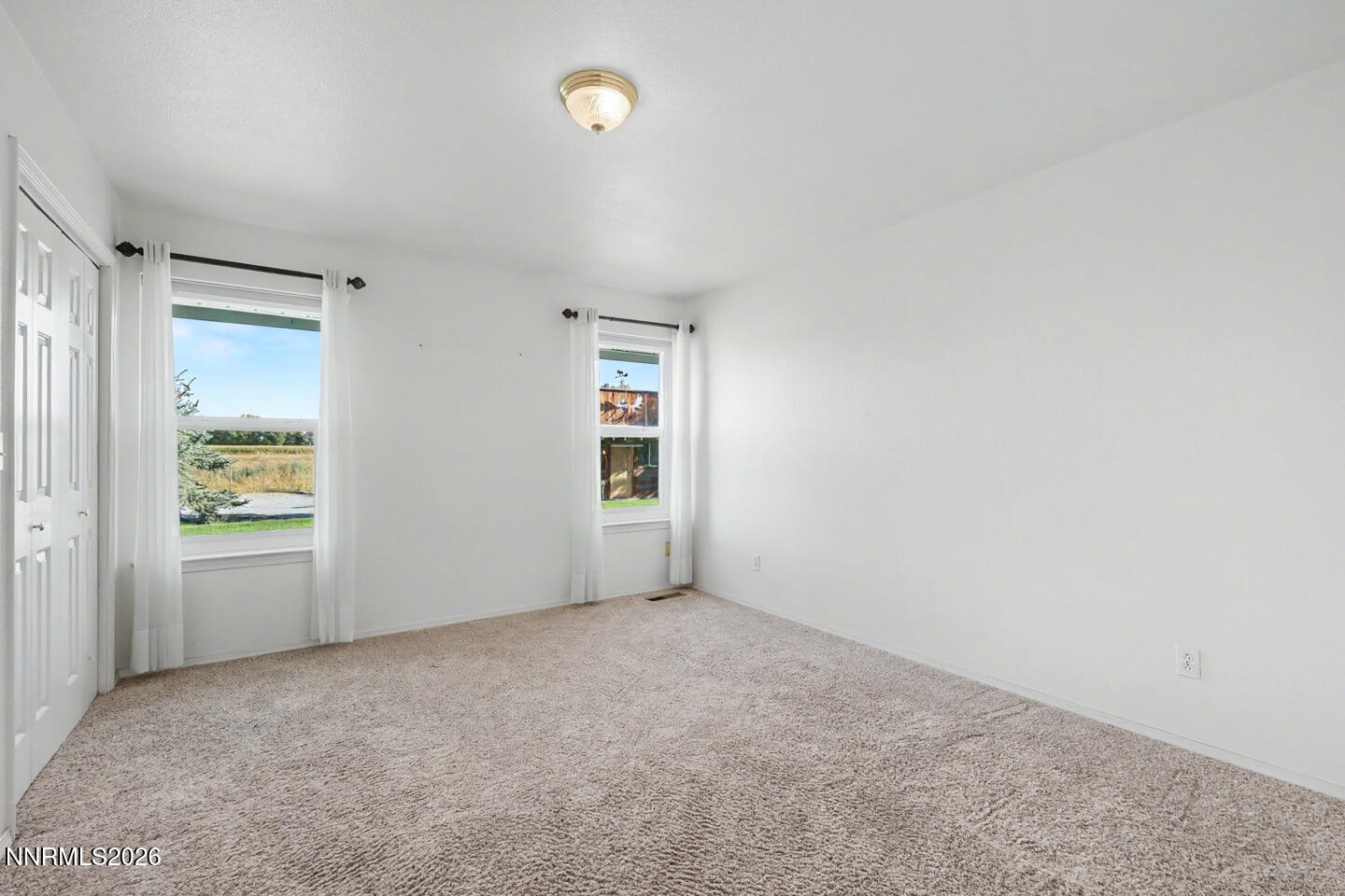 1220 Strasdin Lane Property Photo 9