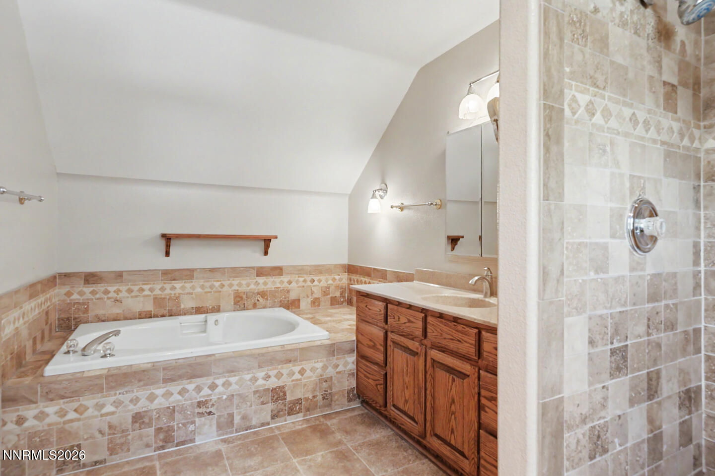 1220 Strasdin Lane Property Photo 12