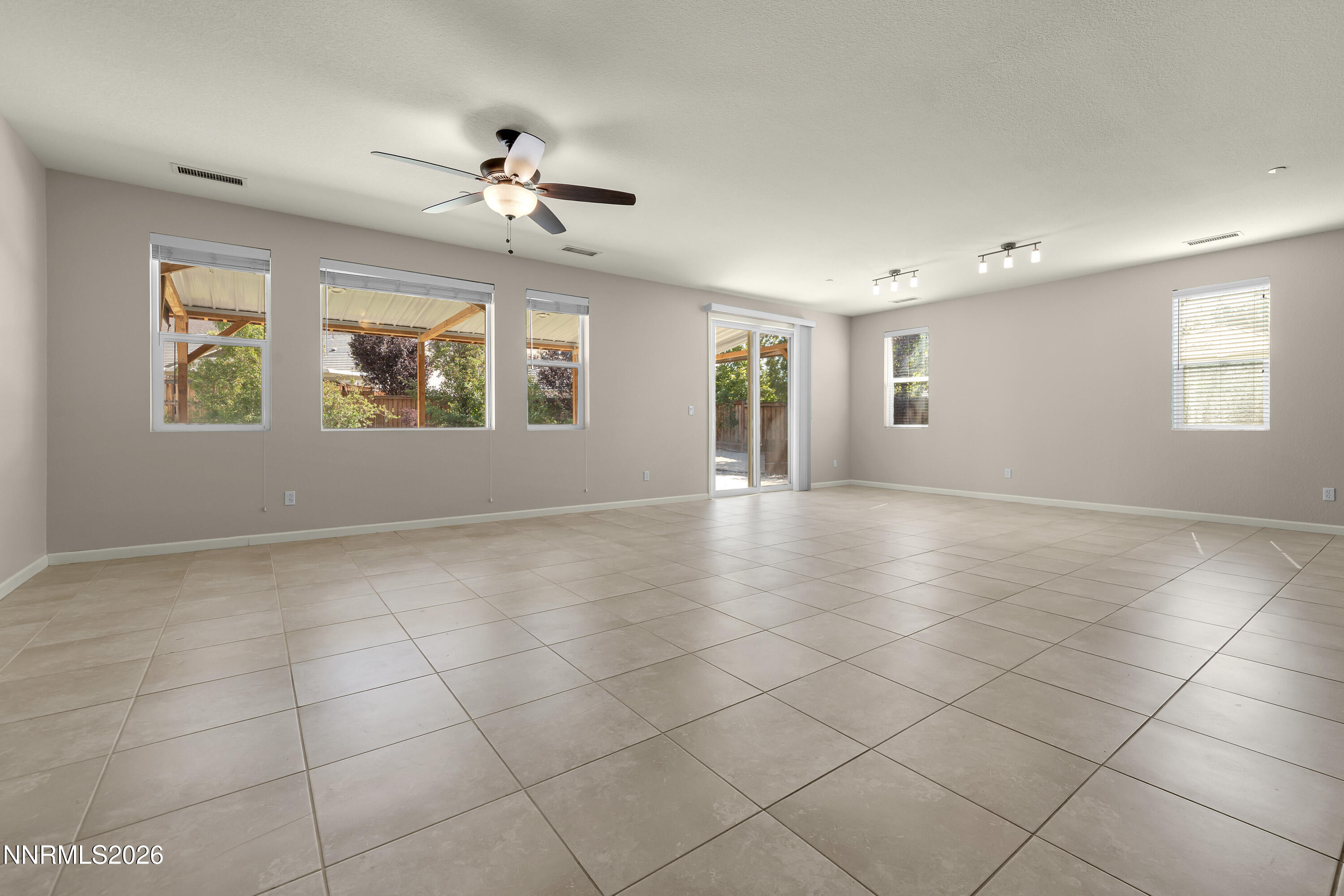 2925 Lessini Court Property Photo 11