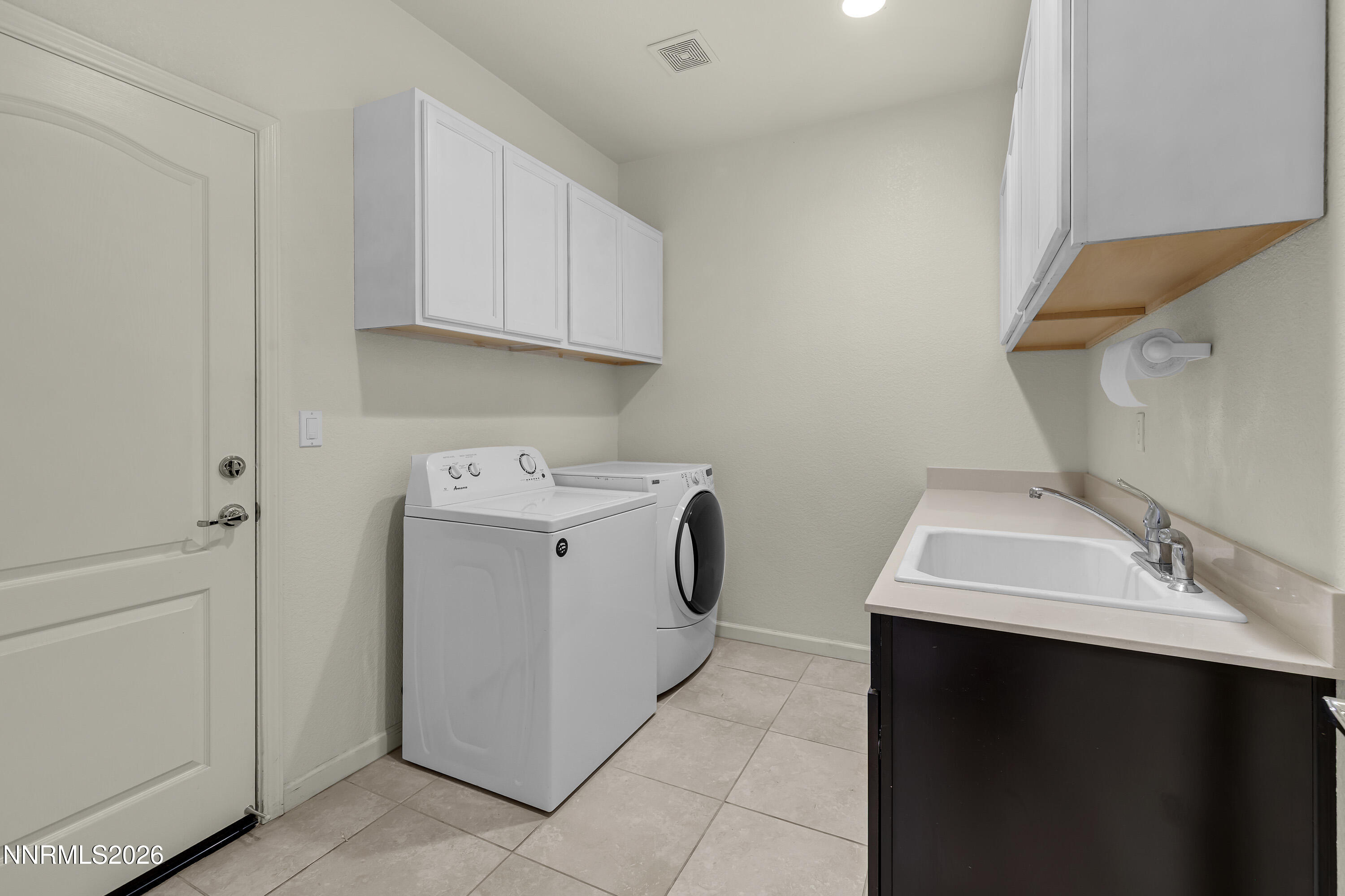 2925 Lessini Court Property Photo 31