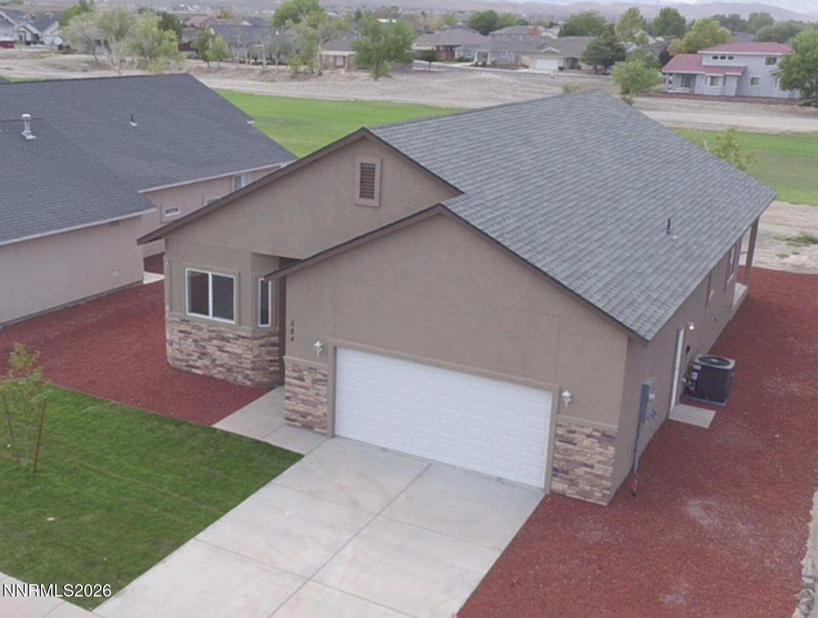 584 Wedge Lane Property Photo 34