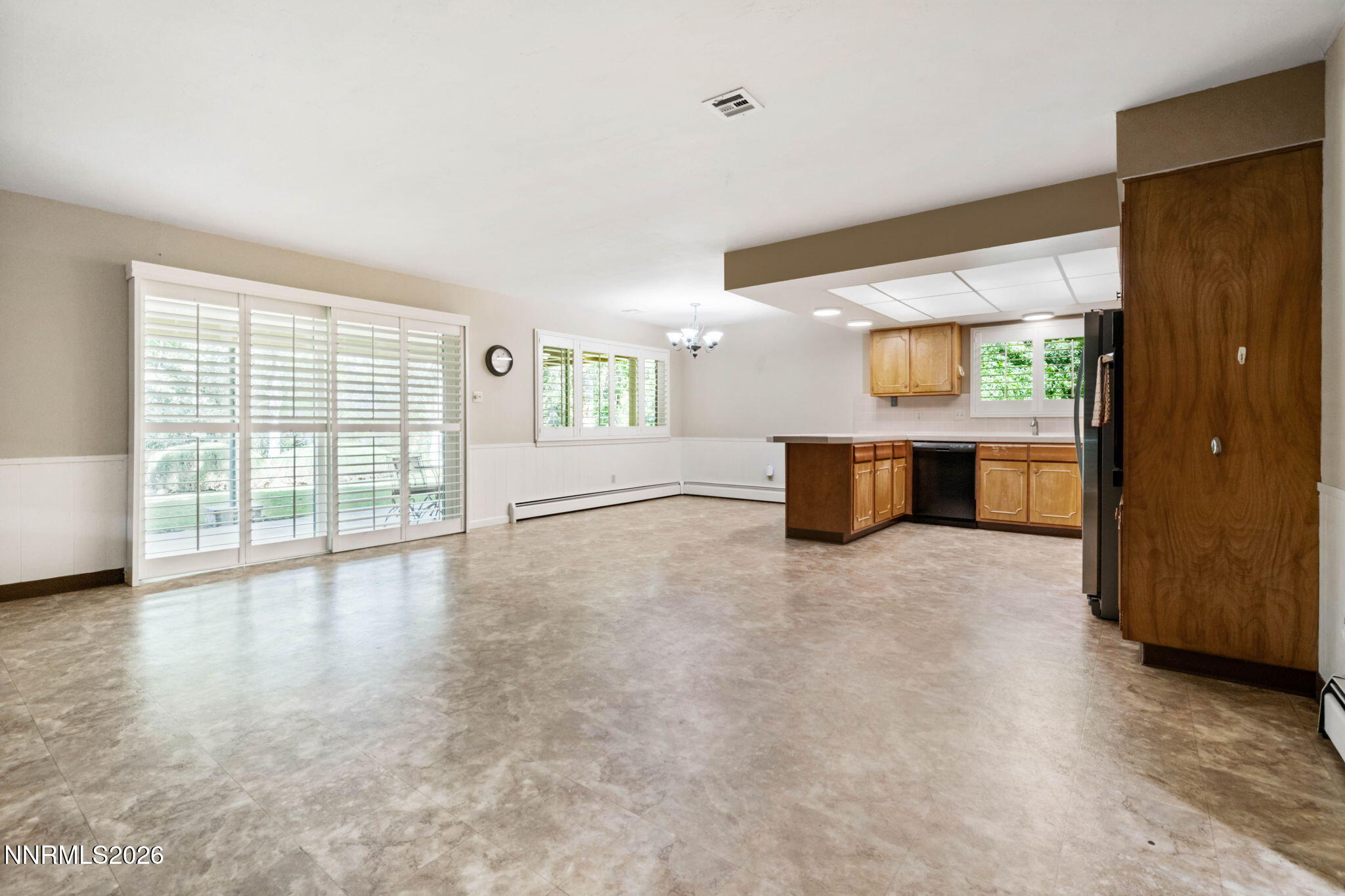 3015 Idlewild Drive Property Photo 8