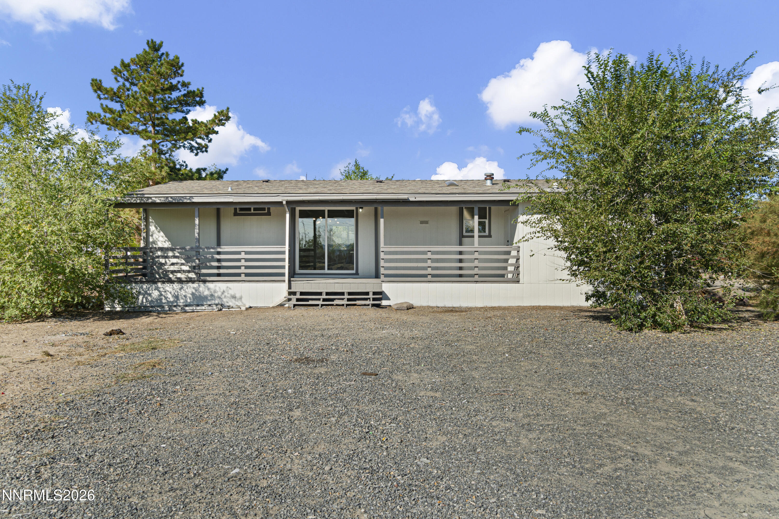 3814 Amber Street Property Photo 4