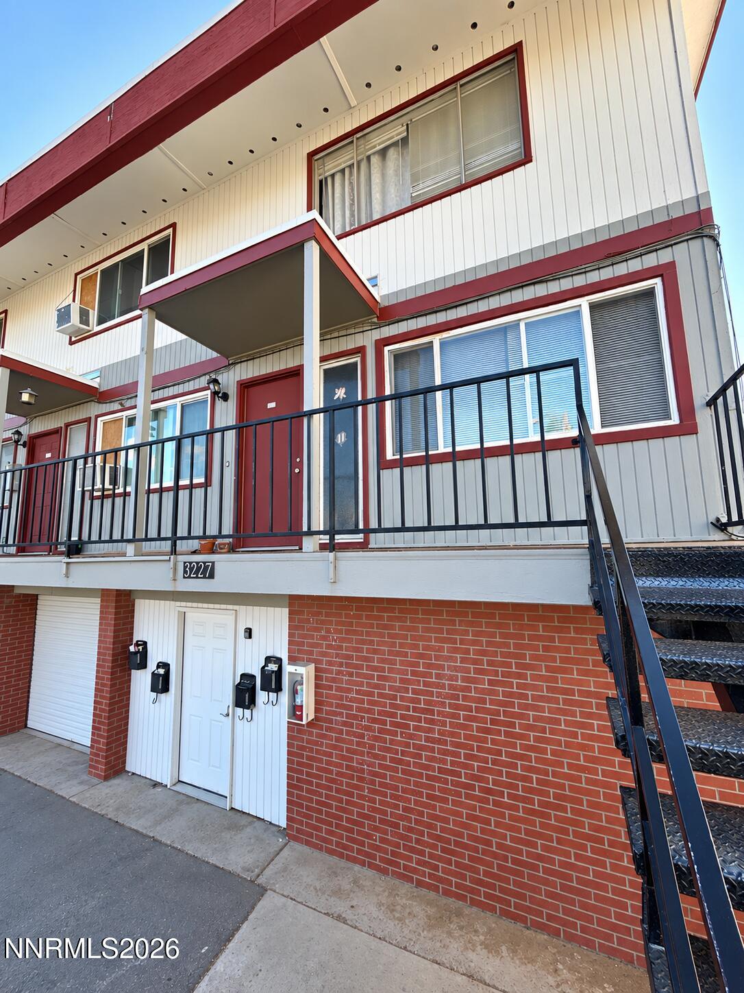 3271 Gypsum Road Property Photo 1