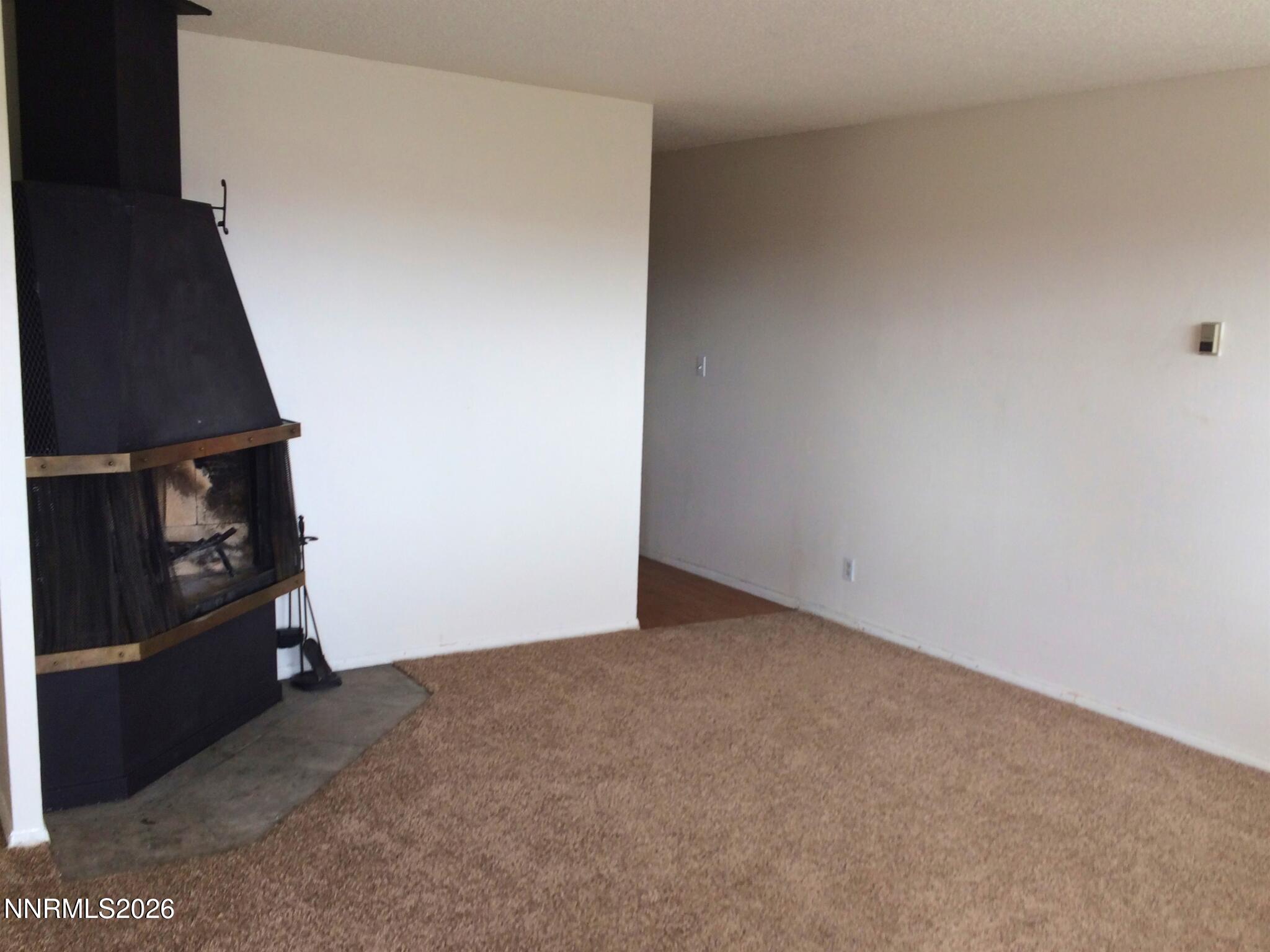 3281 Gypsum Road Property Photo 3