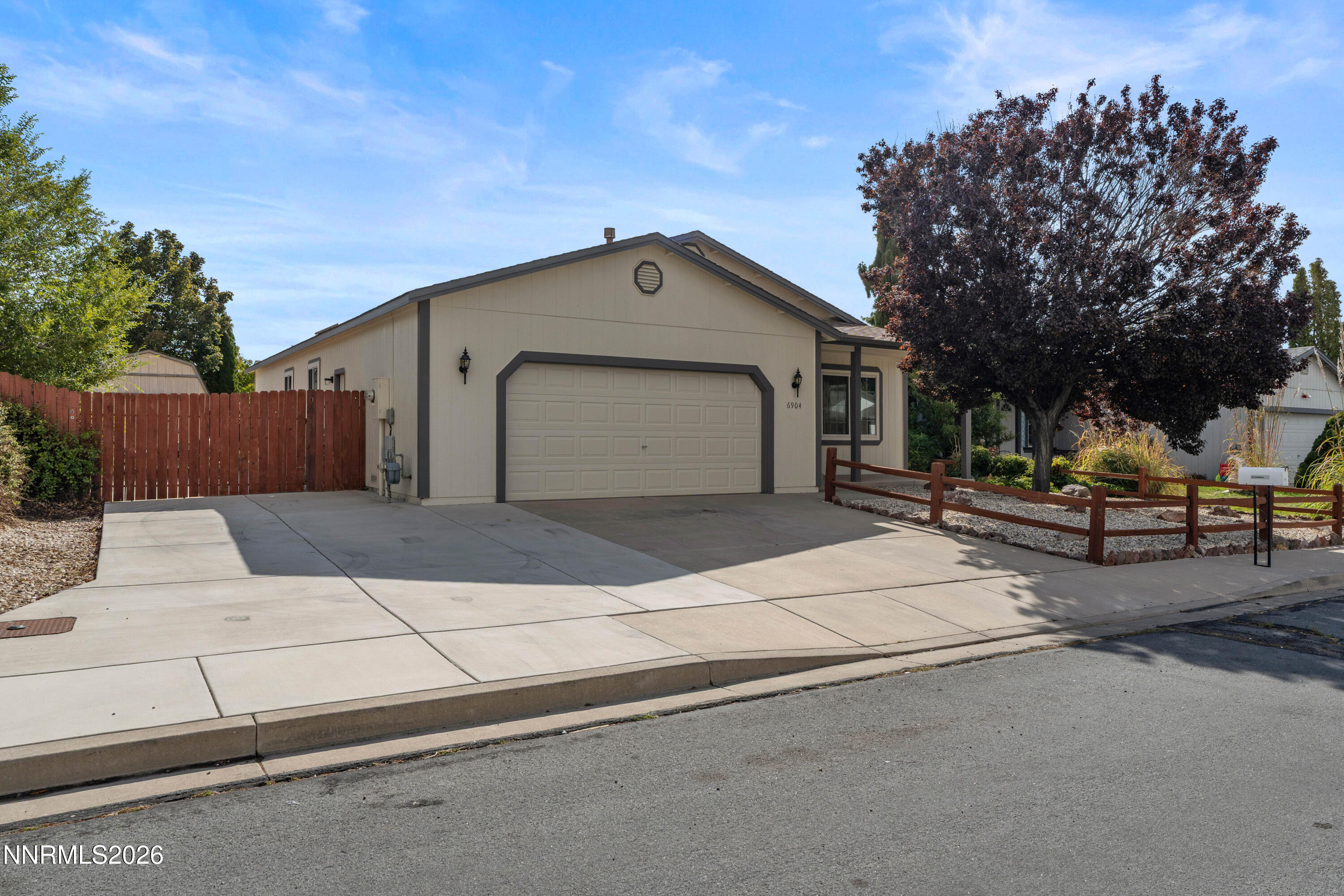 6904 Brahms Drive Property Photo 9