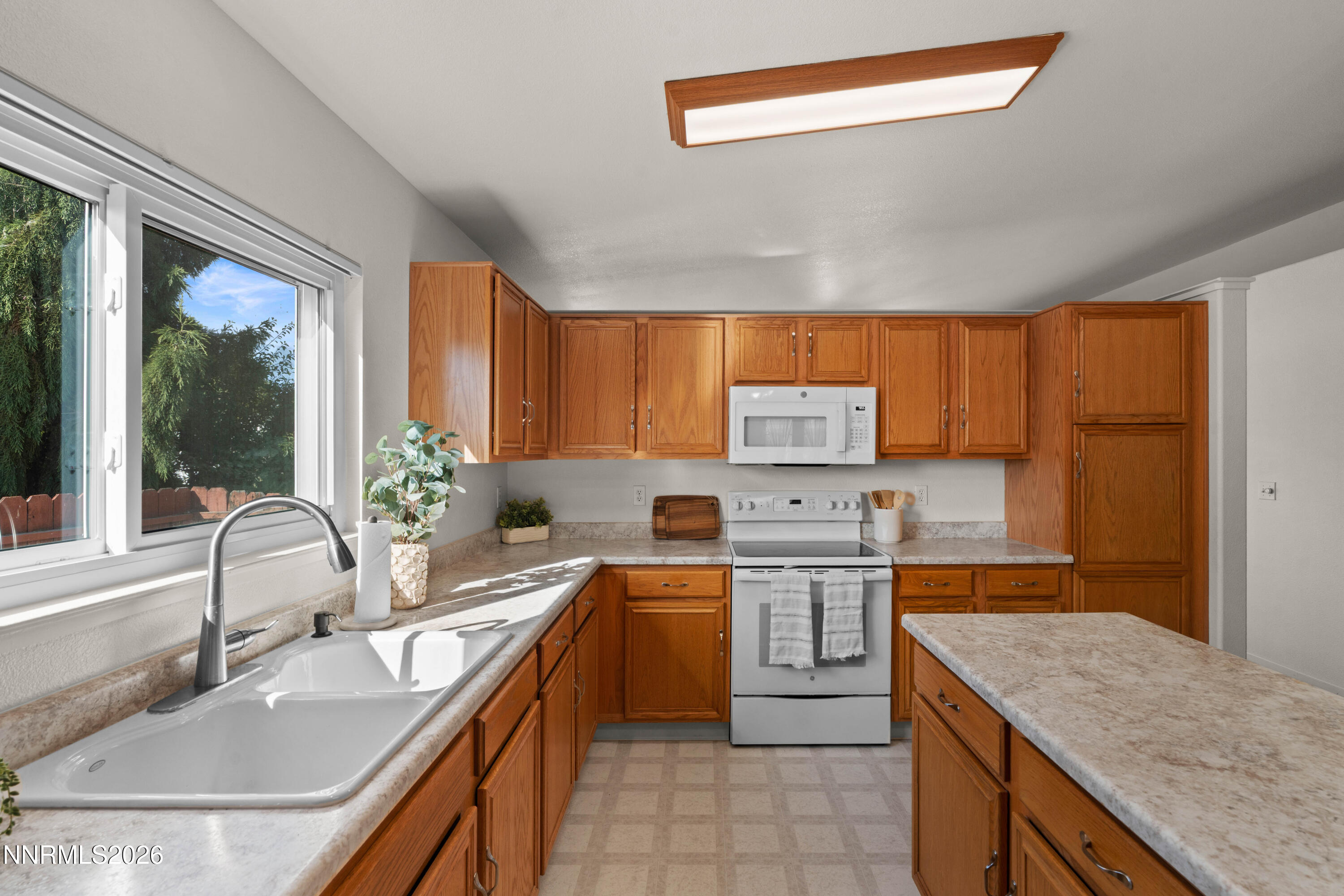6904 Brahms Drive Property Photo 12