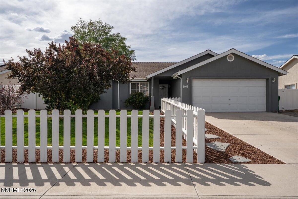 1466 Grey Bluffs Drive Property Photo 36