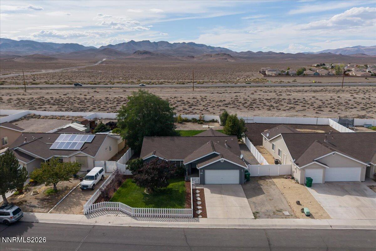 1466 Grey Bluffs Drive Property Photo 38