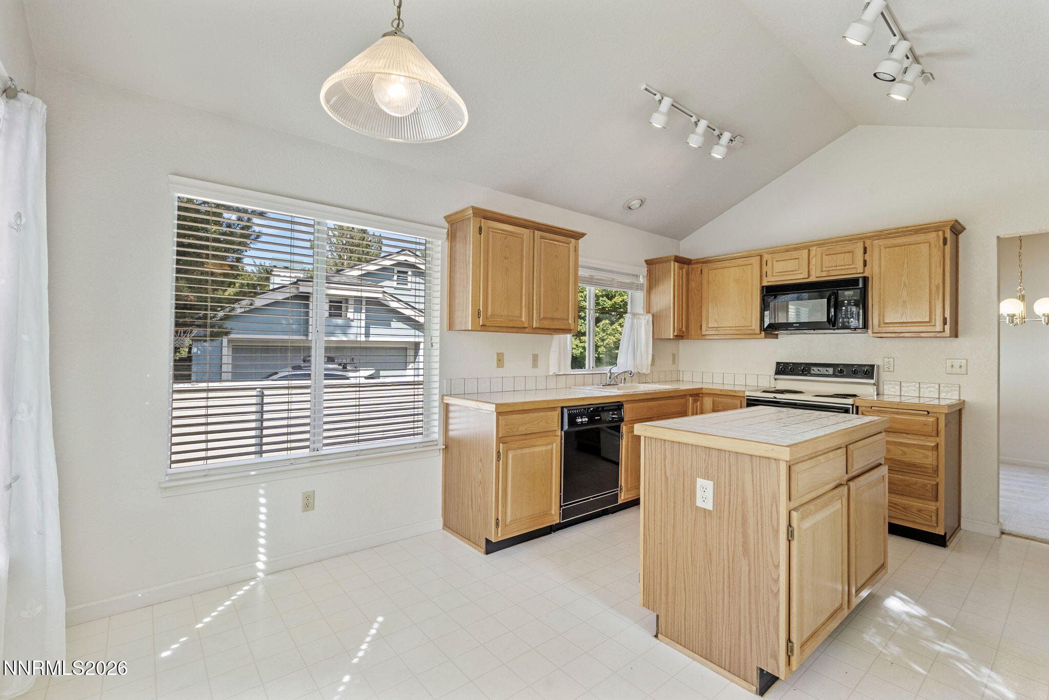 3349 Spring Creek Circle Property Photo 24