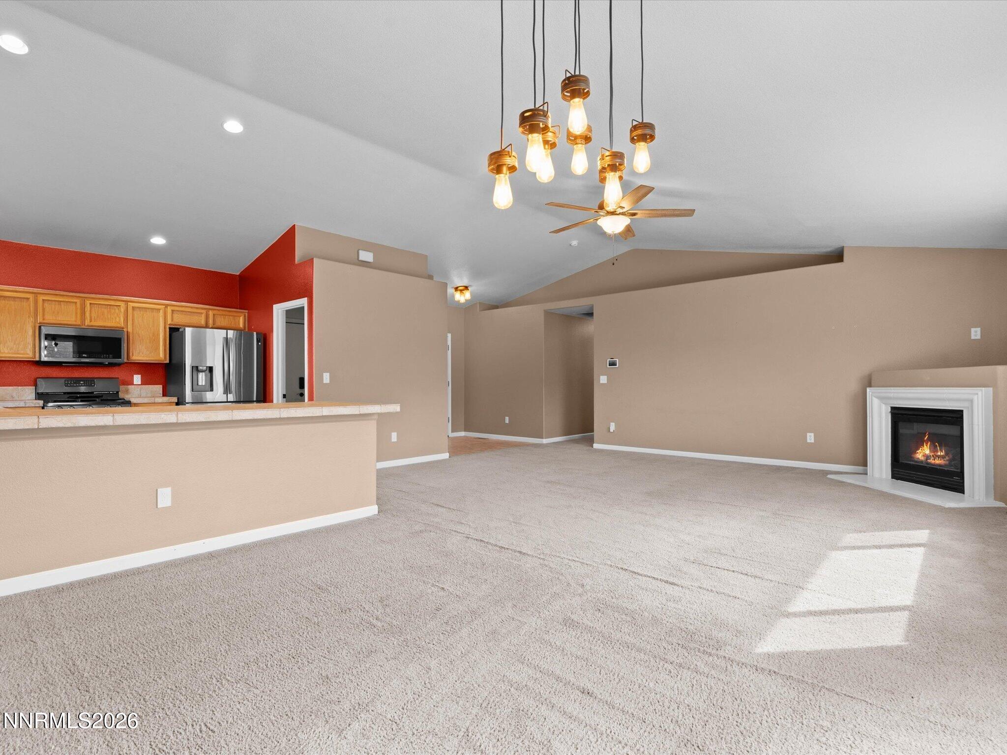408 Fort Sutter Boulevard Property Photo 7