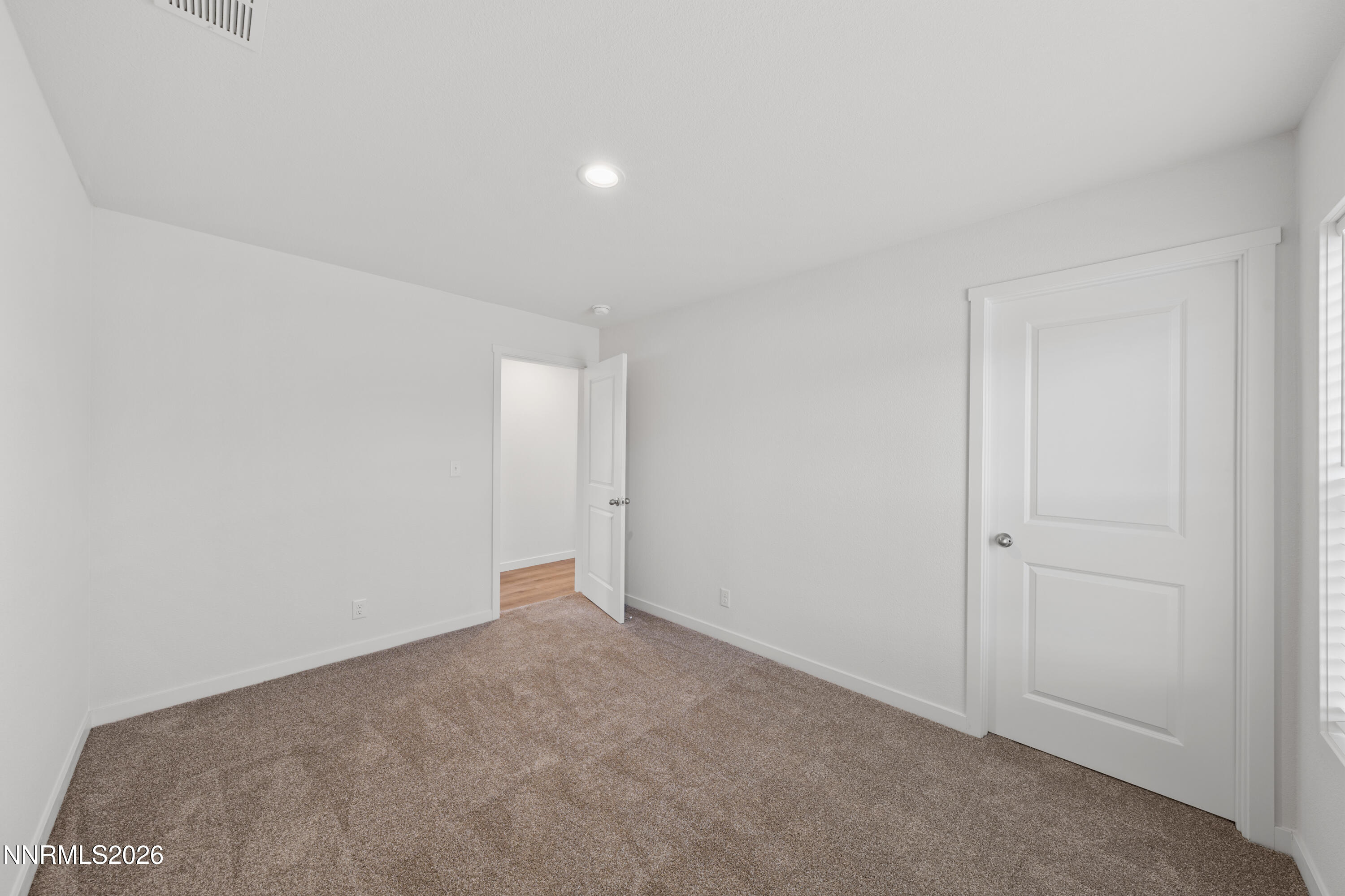 30 3rd North Street Property Photo 16