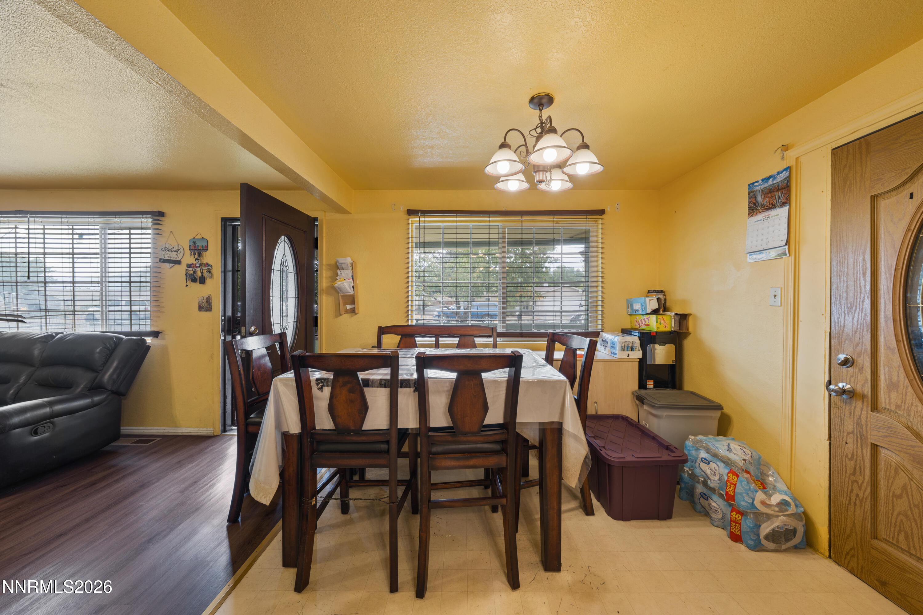 3737 Woodside Drive Property Photo 8
