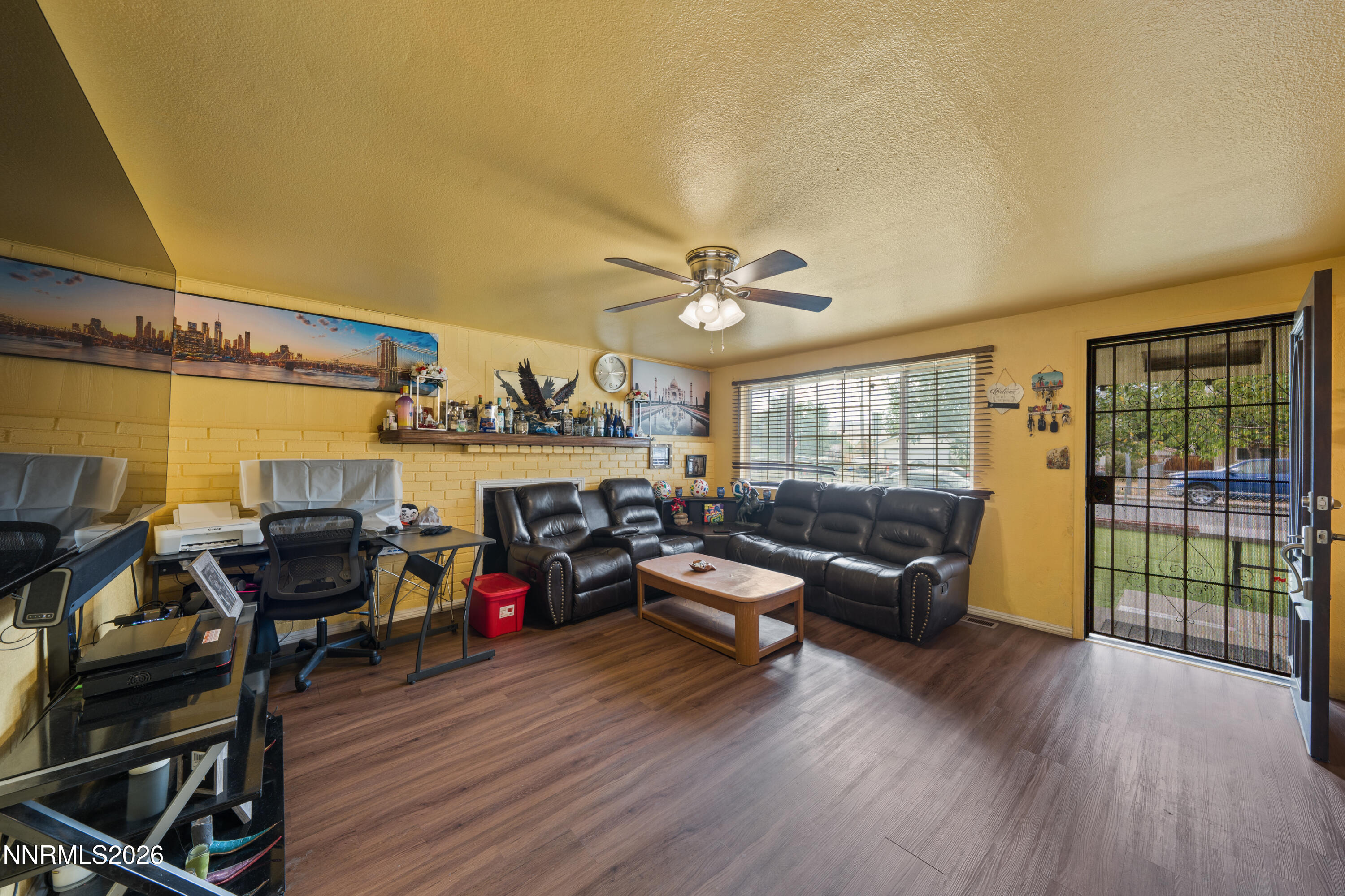 3737 Woodside Drive Property Photo 11