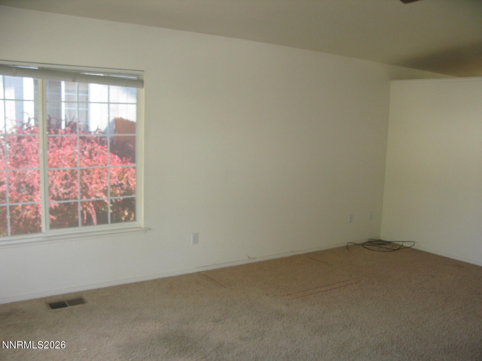 18300 Alderwood Court Property Photo 8