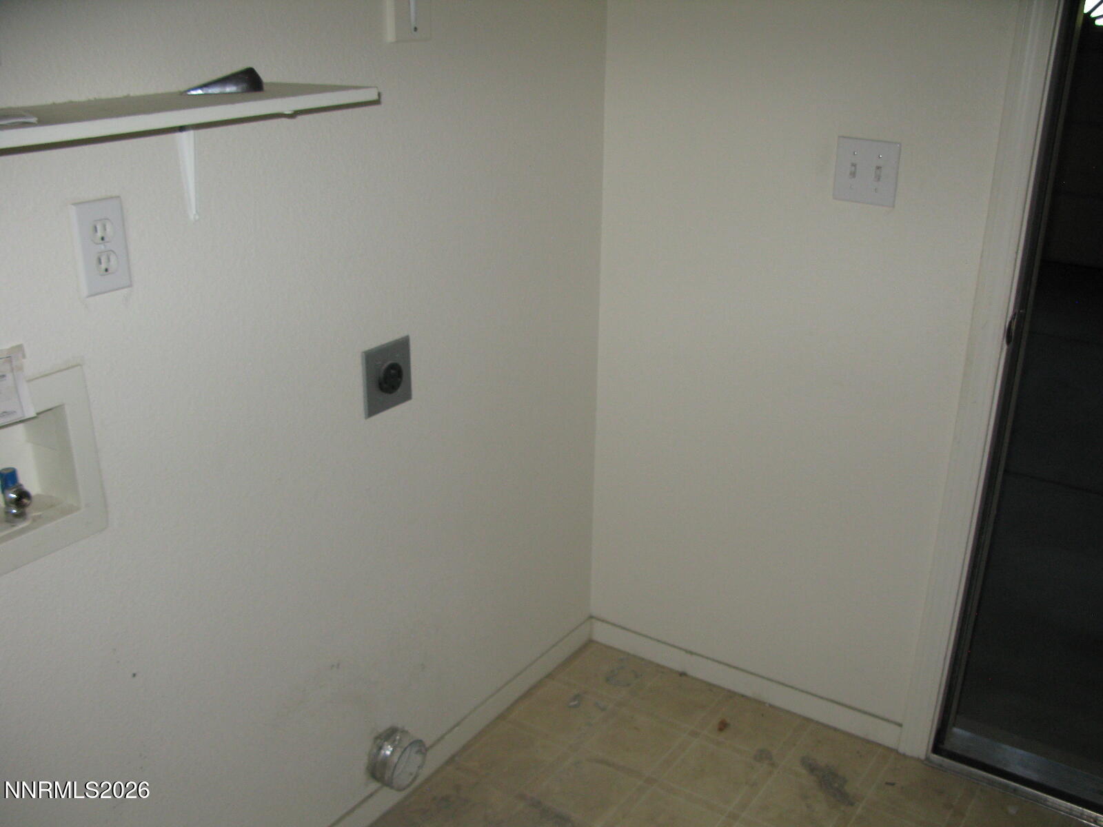 18300 Alderwood Court Property Photo 16
