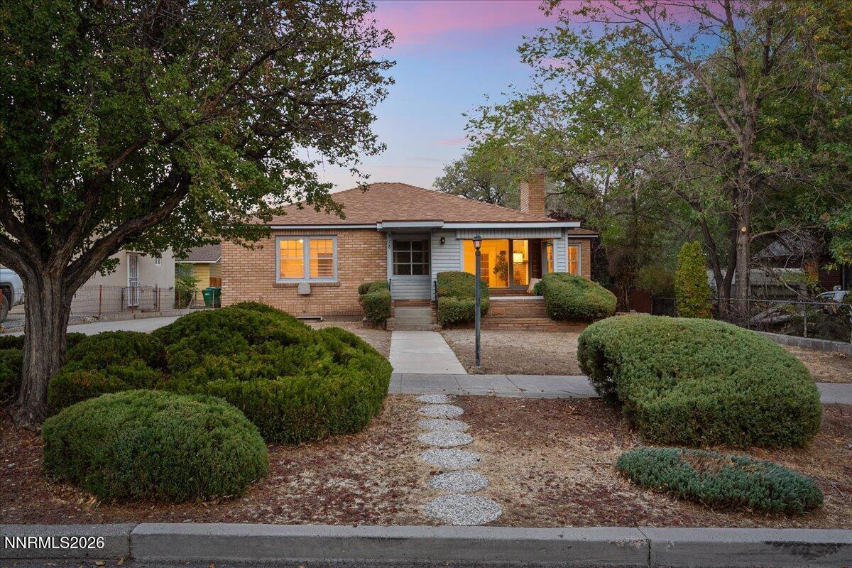828 Washington Street Property Photo 1