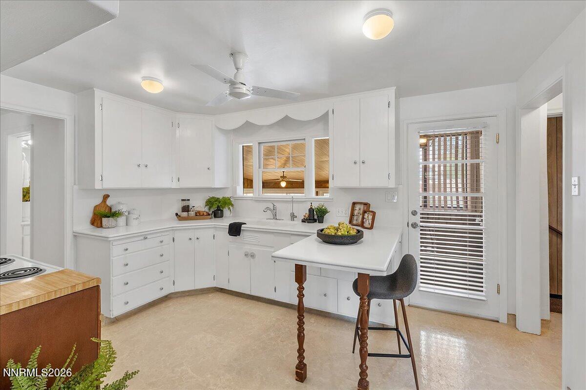 828 Washington Street Property Photo 10