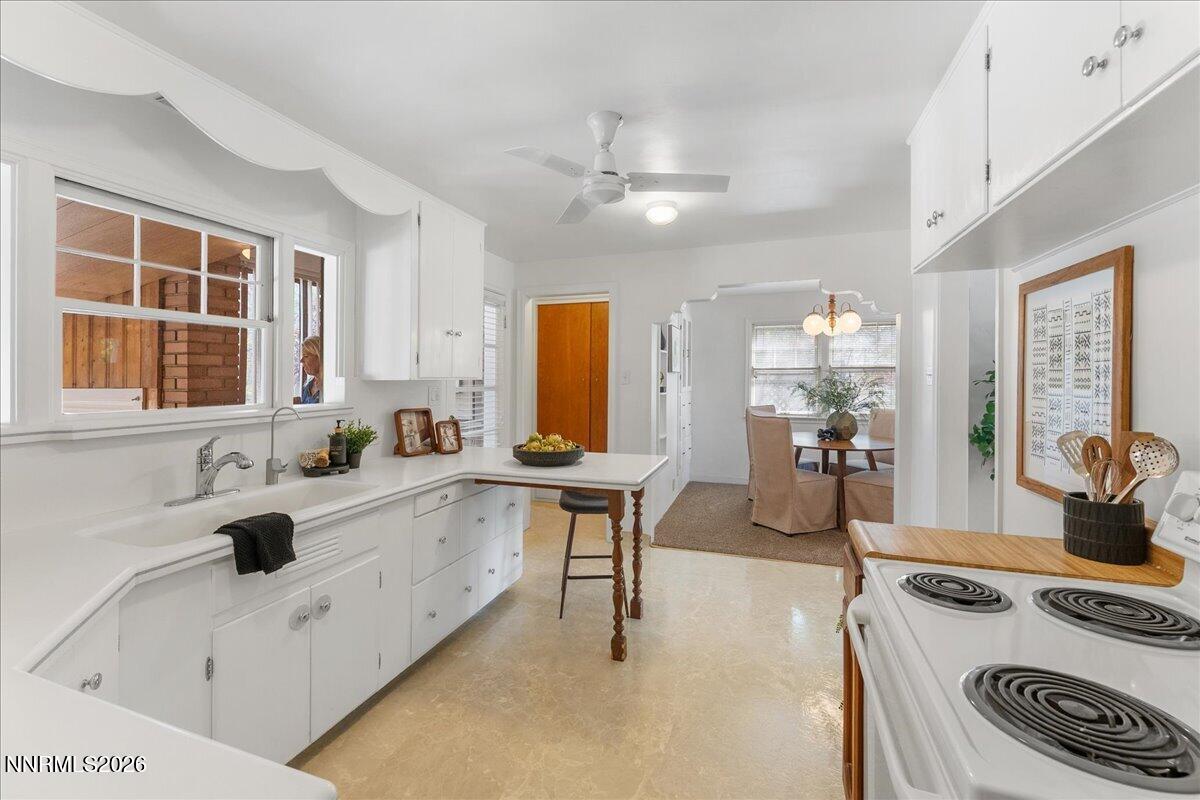 828 Washington Street Property Photo 12