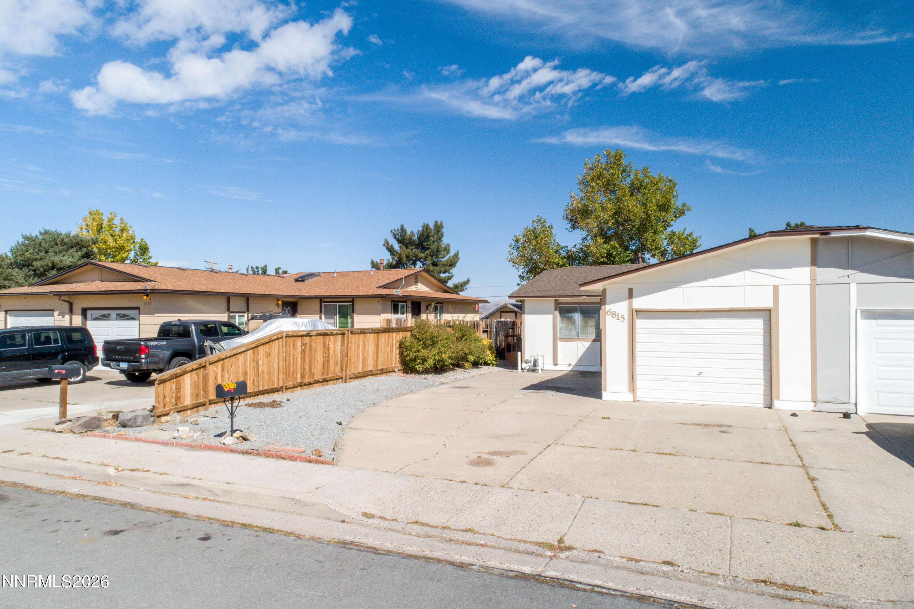 6815 Lotus Street Property Photo 2