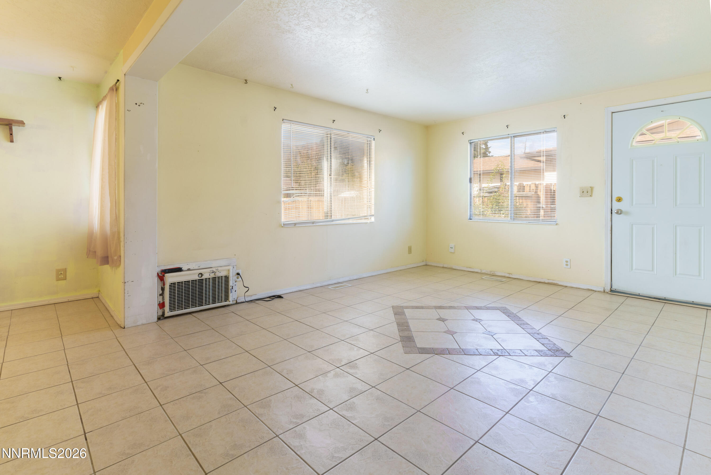 6815 Lotus Street Property Photo 5