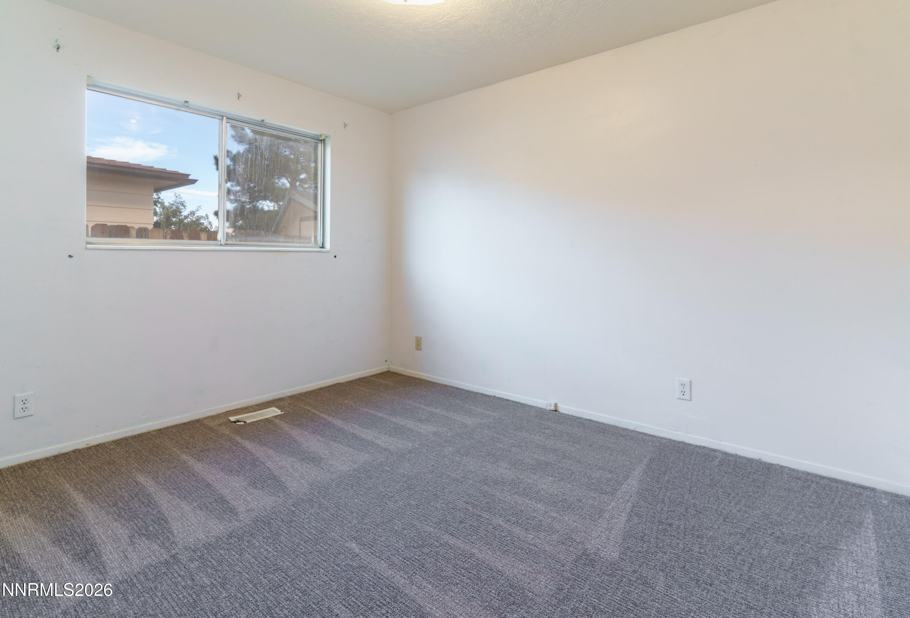 6815 Lotus Street Property Photo 18