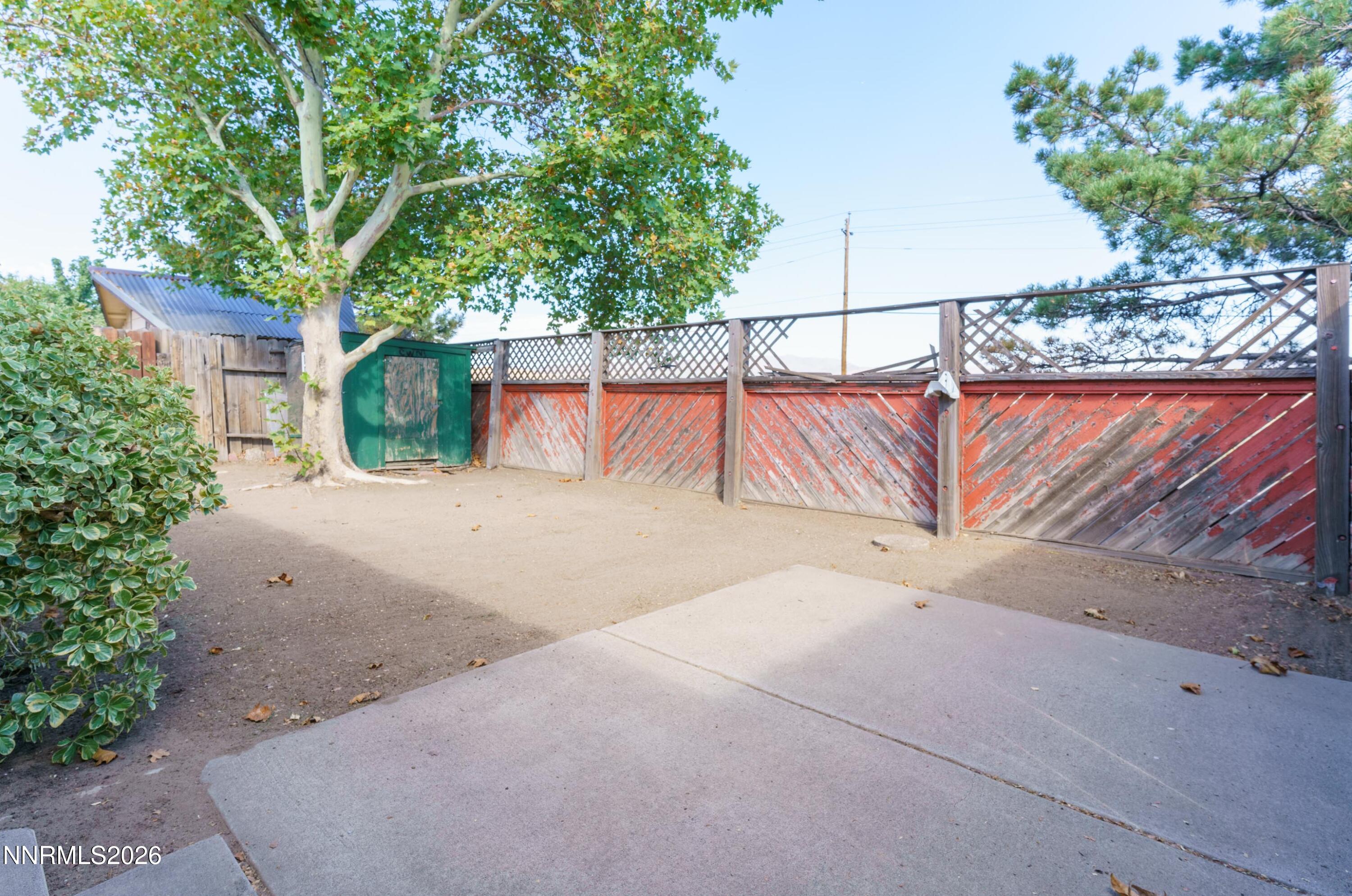 6815 Lotus Street Property Photo 19
