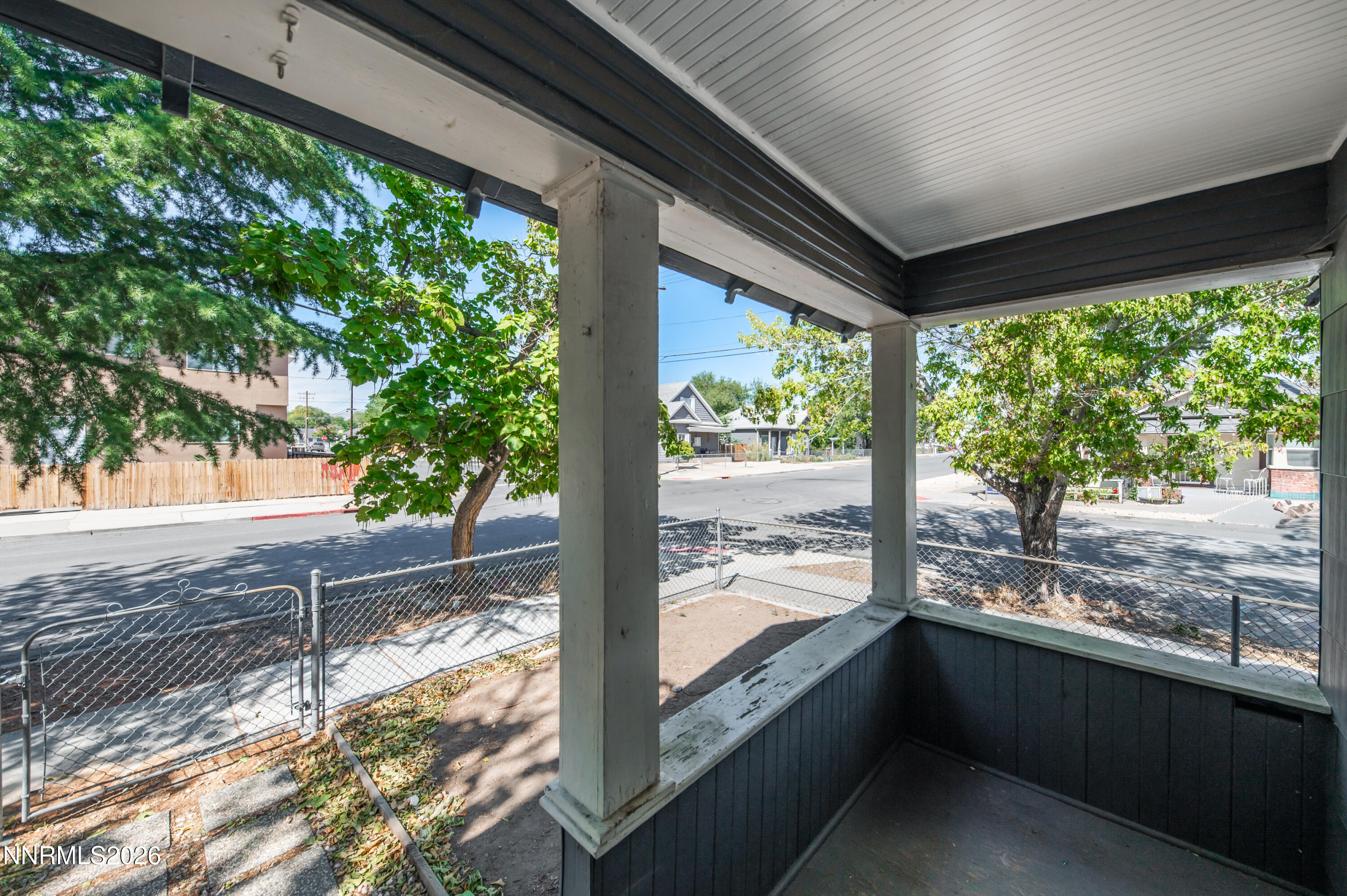 346 9th Street Property Photo 5