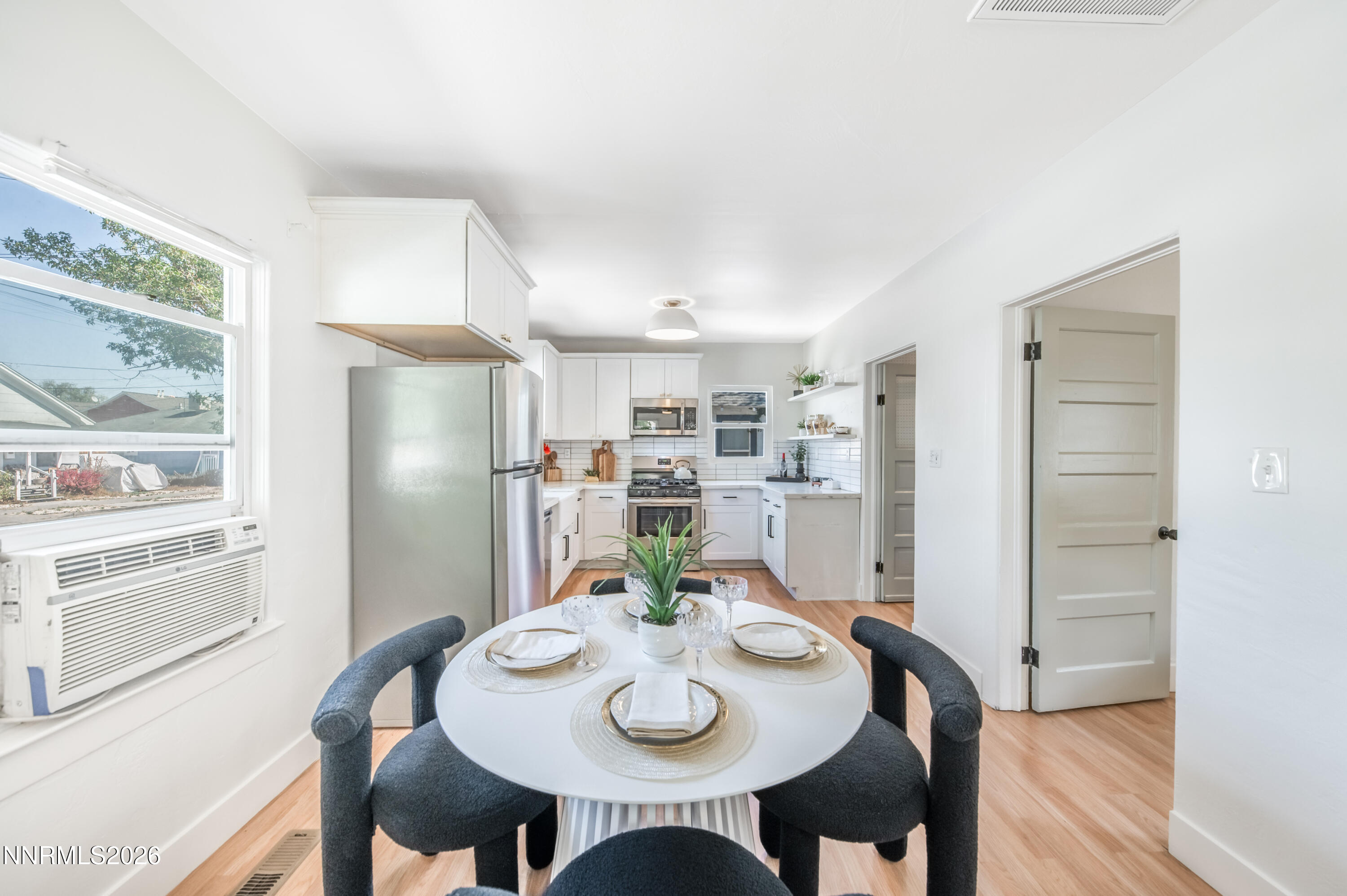 346 9th Street Property Photo 10