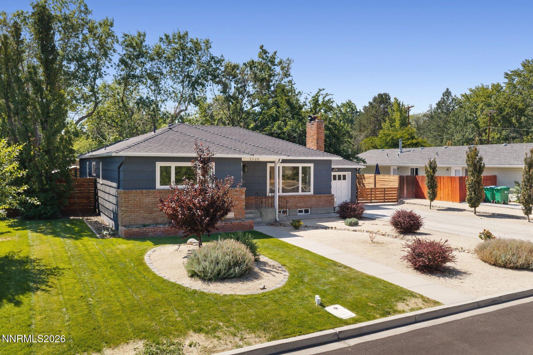 1720 Allen Street Property Photo 40